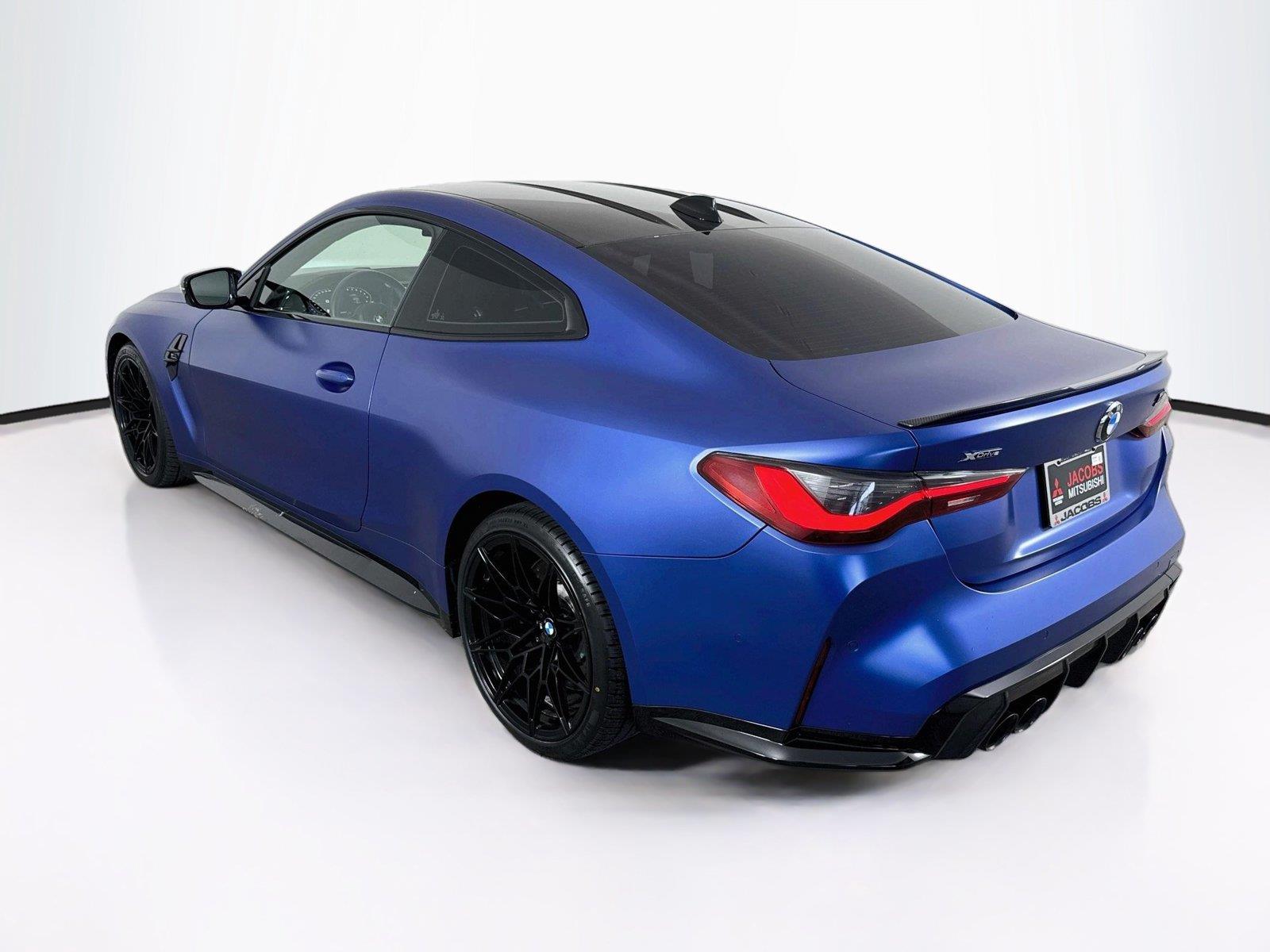 2023 BMW M4 photo 3