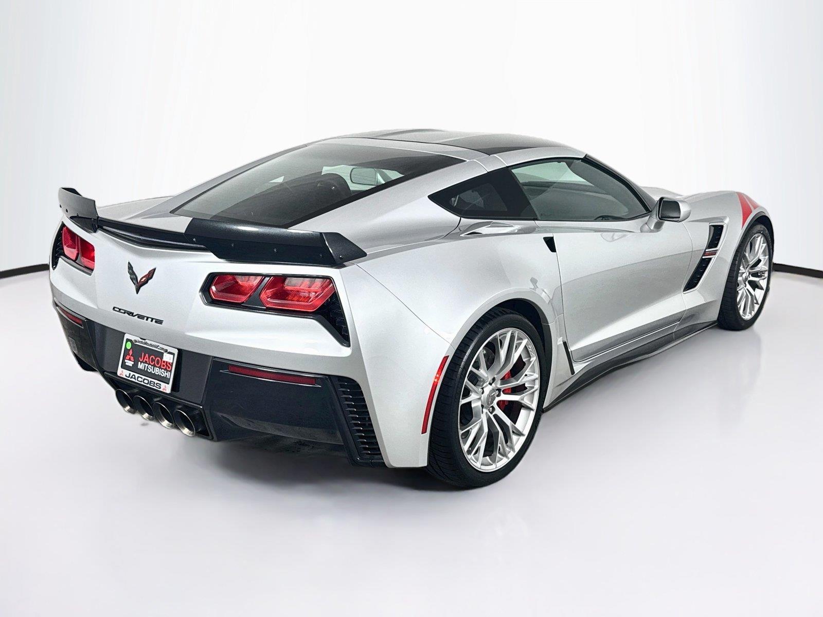 2017 Chevrolet Corvette photo 5