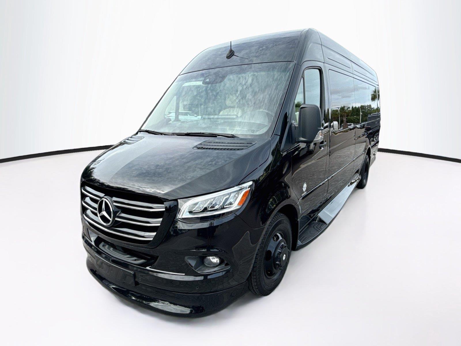 2024 Mercedes-Benz Sprinter Cargo Van Base