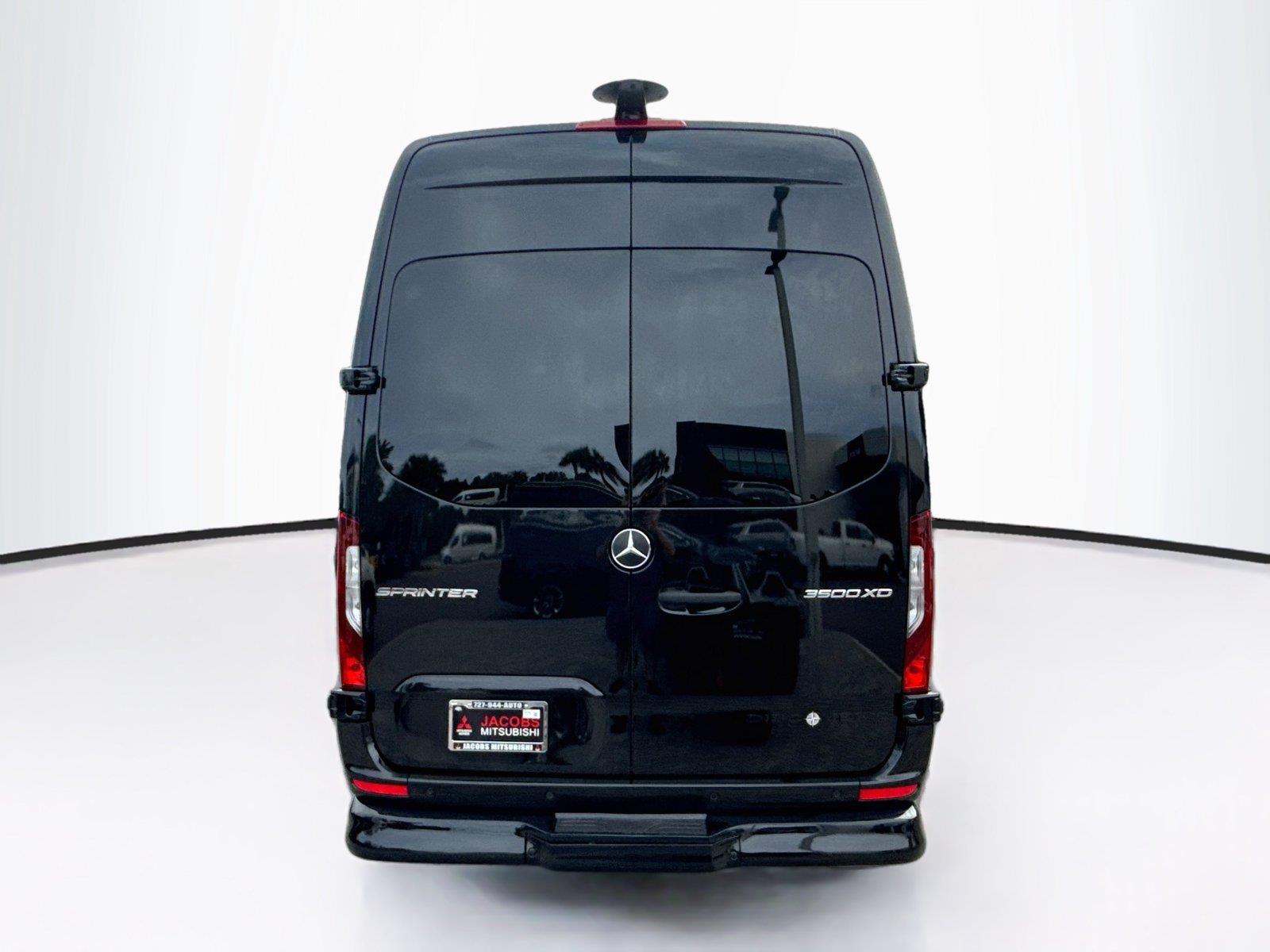 2024 Mercedes-Benz Sprinter Cargo Van photo 4