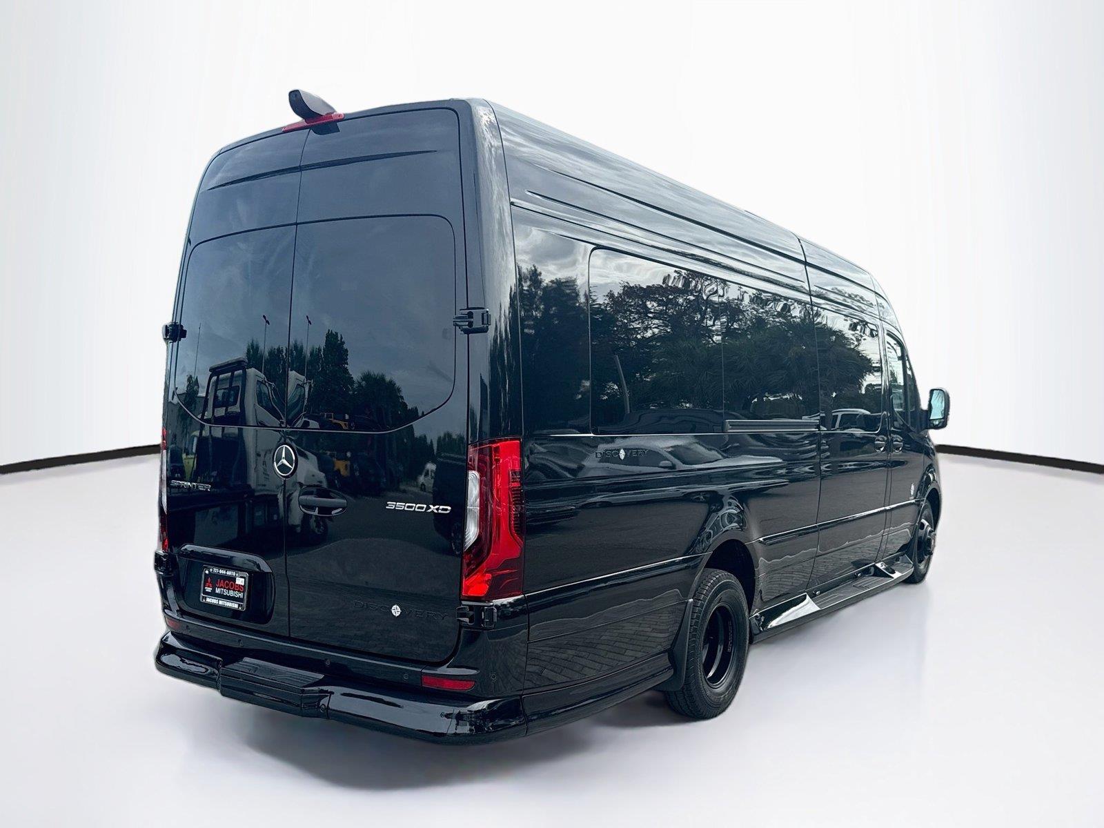 2024 Mercedes-Benz Sprinter Cargo Van photo 5