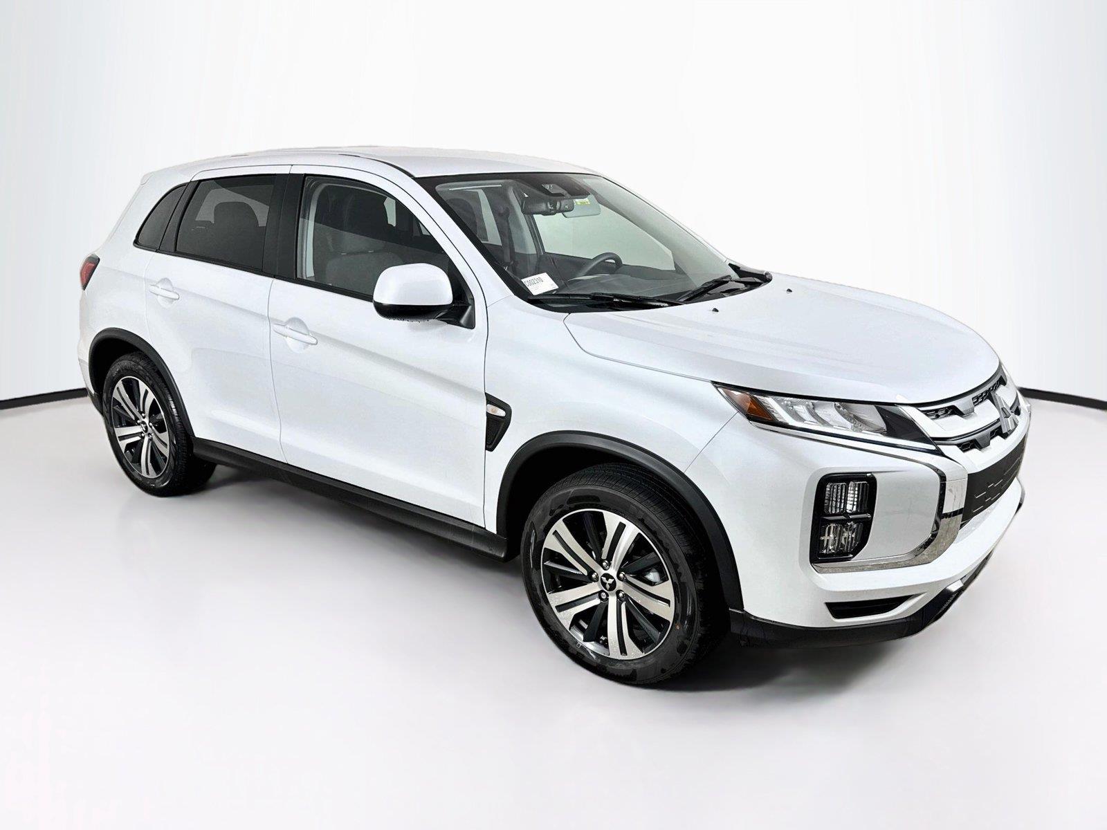 2027 Mitsubishi Outlander Sport photo 7