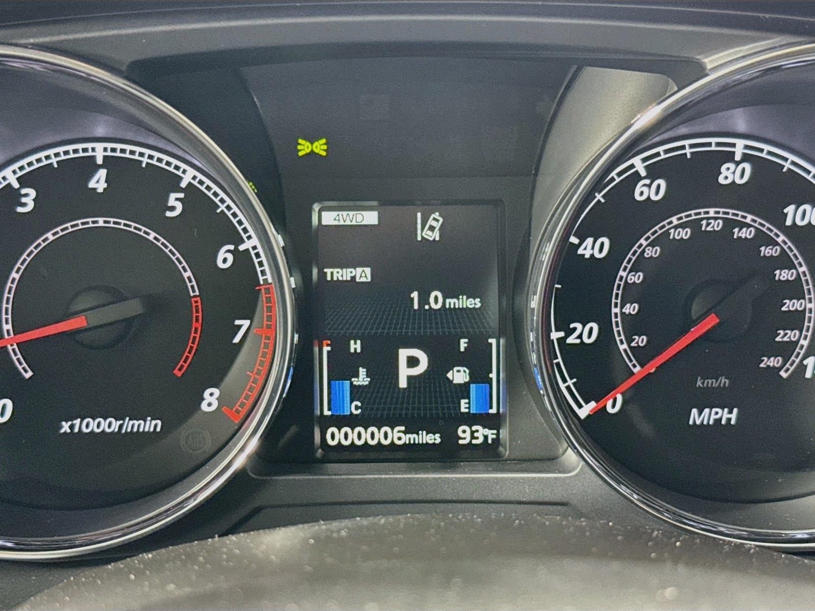 2027 Mitsubishi Outlander Sport photo 11
