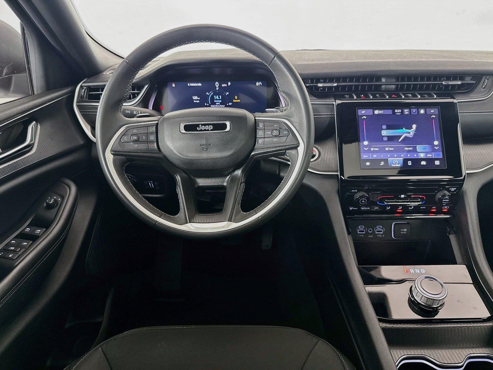 2024 Jeep Grand Cherokee photo 12