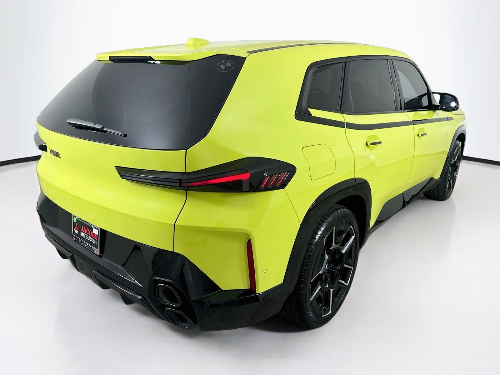 2024 BMW XM photo 6