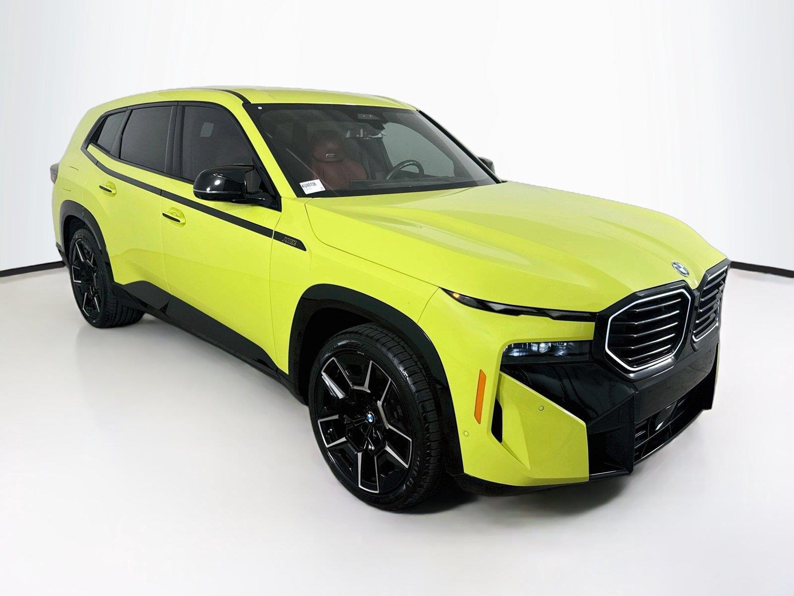 2024 BMW XM photo 8