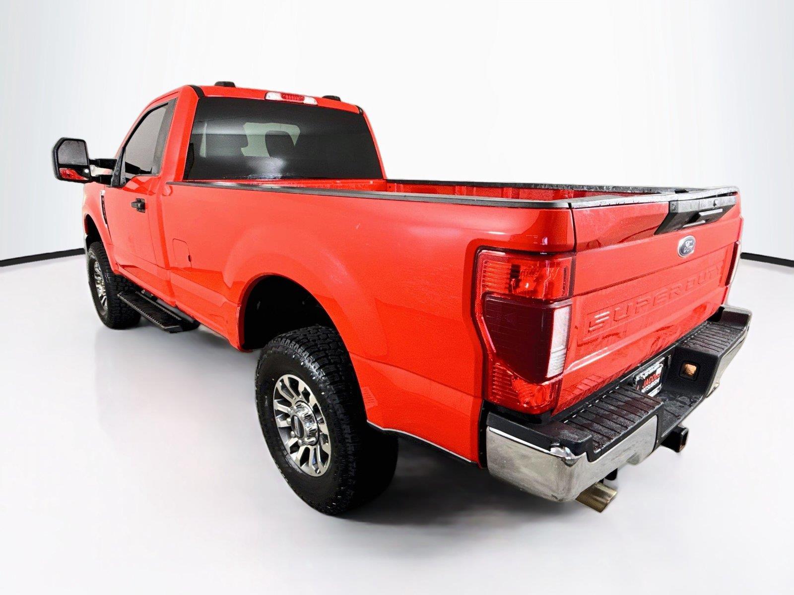 2021 Ford Super Duty F-350 SRW photo 3
