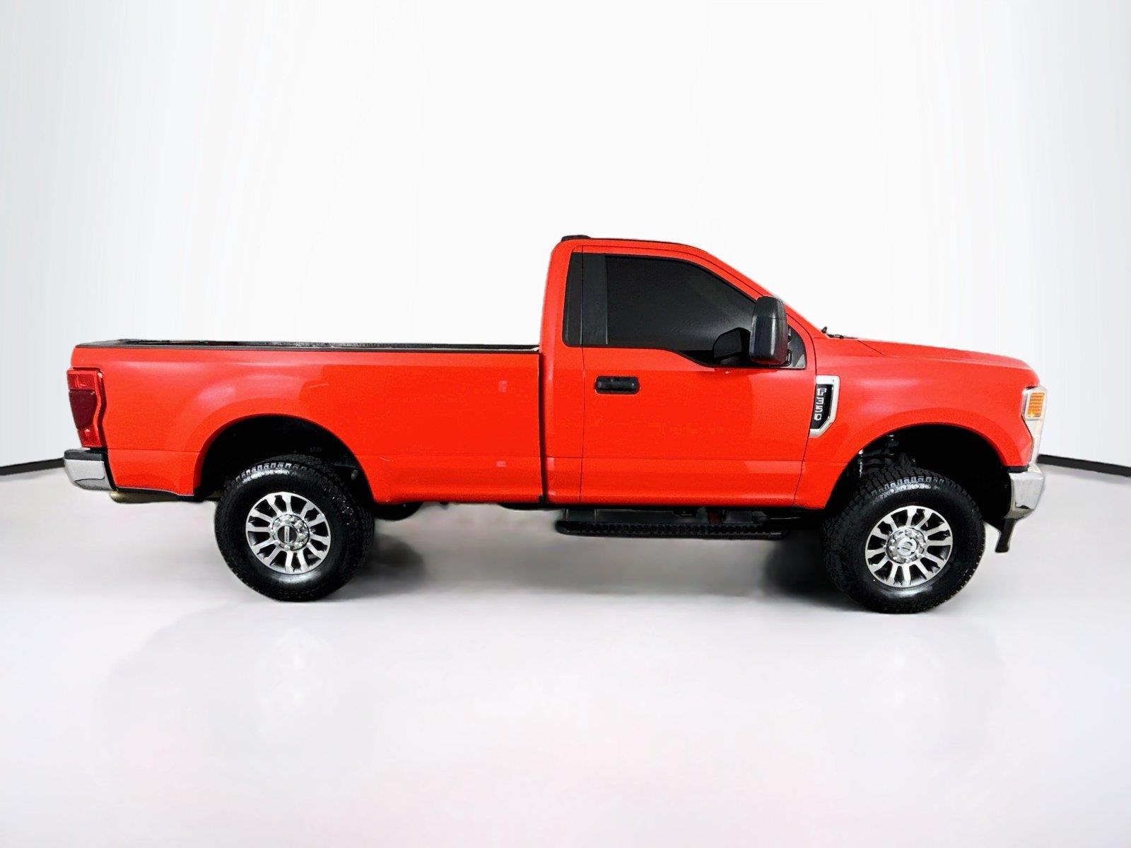 2021 Ford Super Duty F-350 SRW photo 6