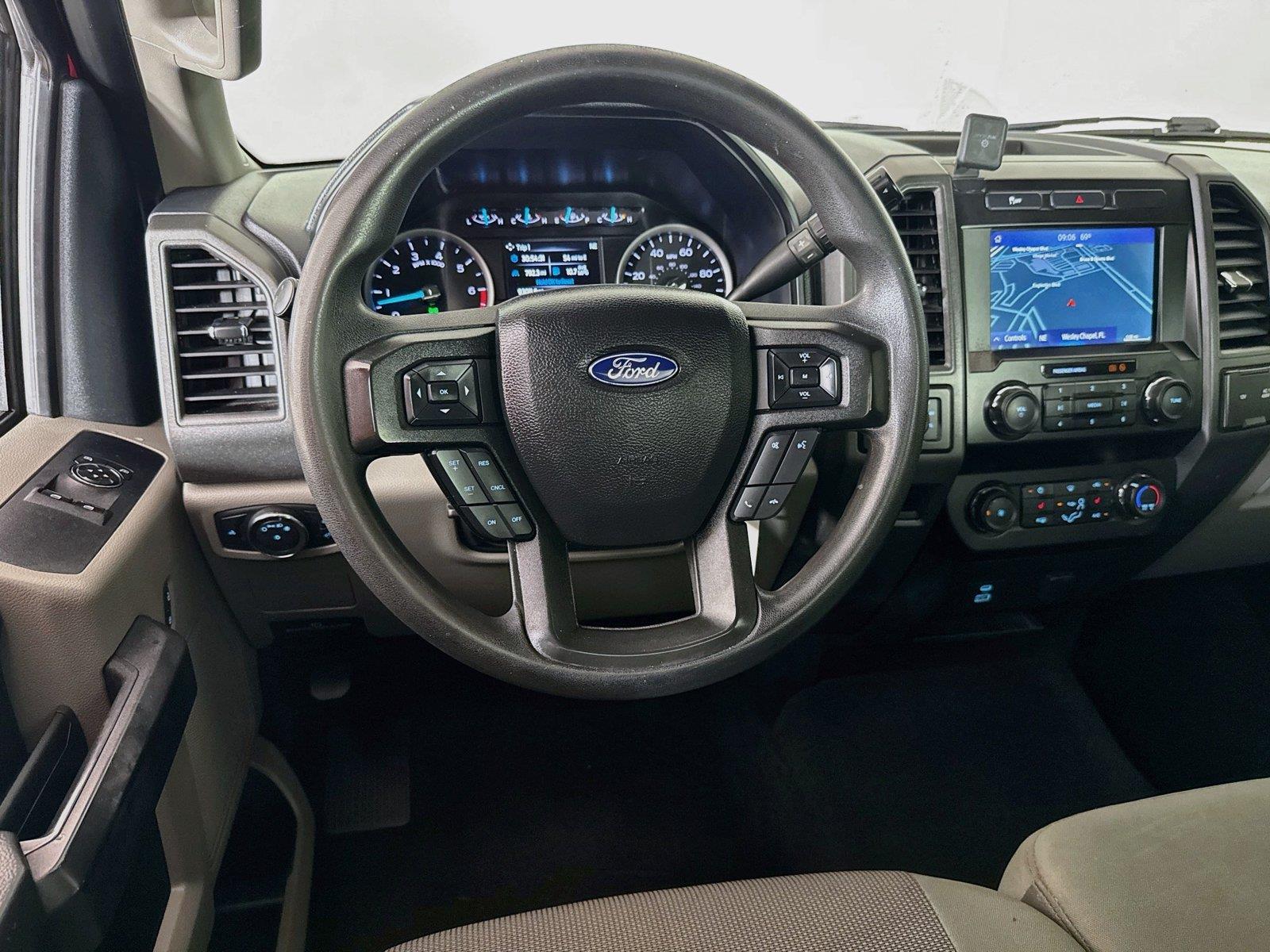 2021 Ford Super Duty F-350 SRW photo 10