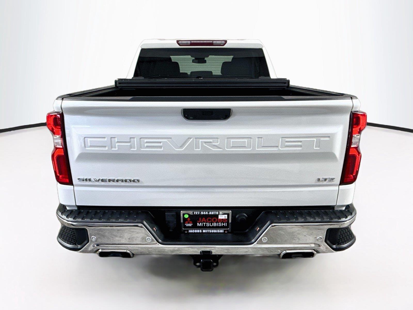2023 Chevrolet Silverado 1500 photo 4