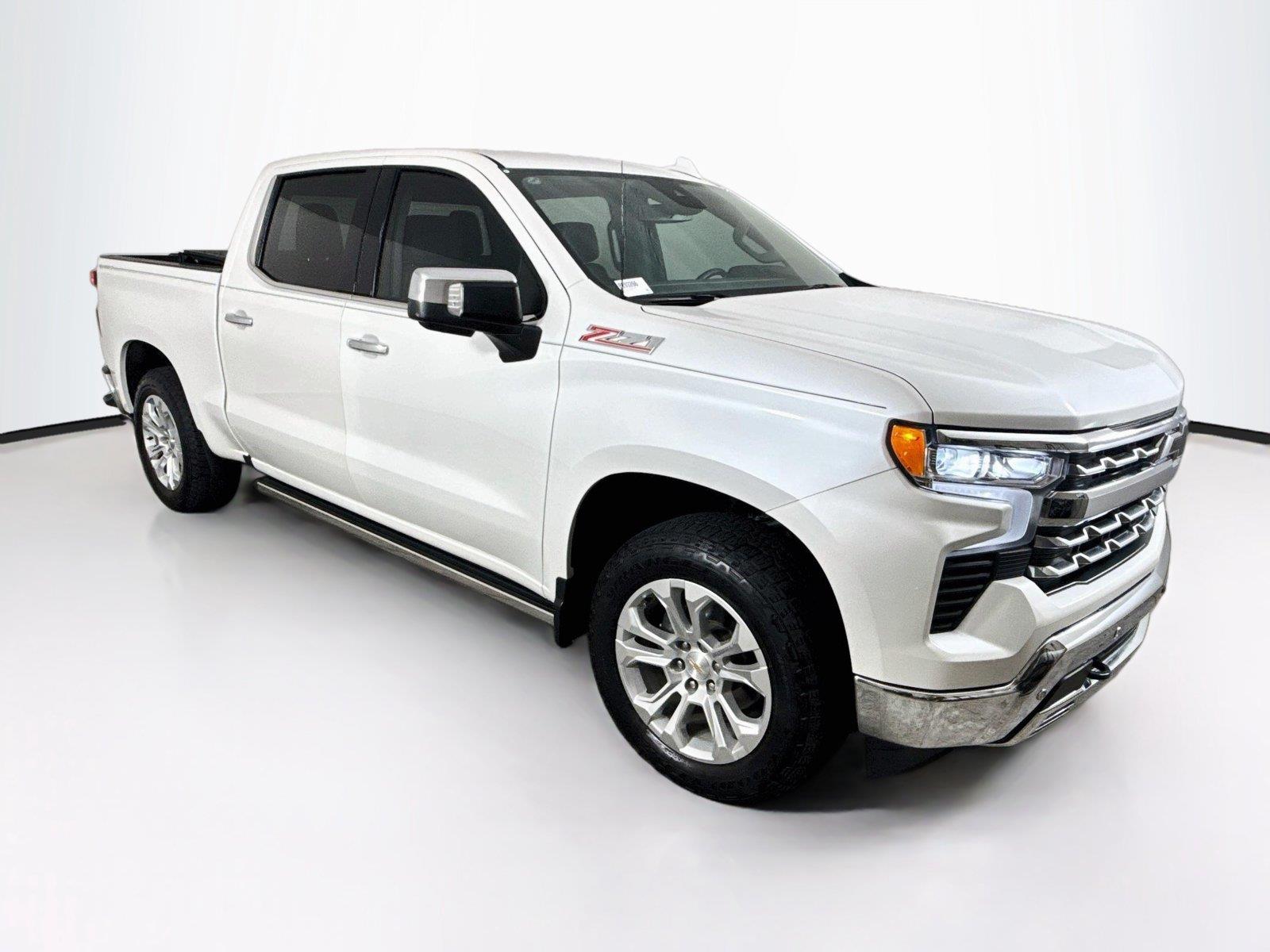 2023 Chevrolet Silverado 1500 photo 7