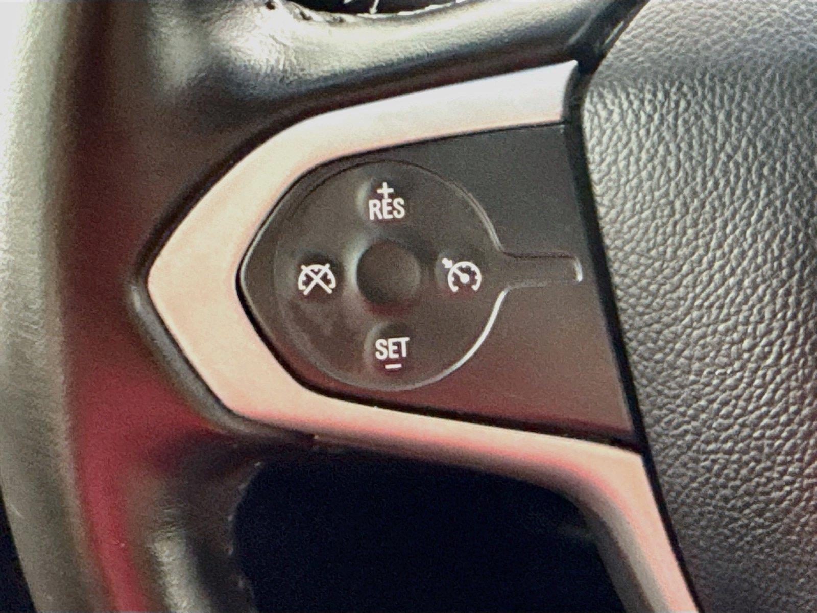2019 Chevrolet Colorado photo 12