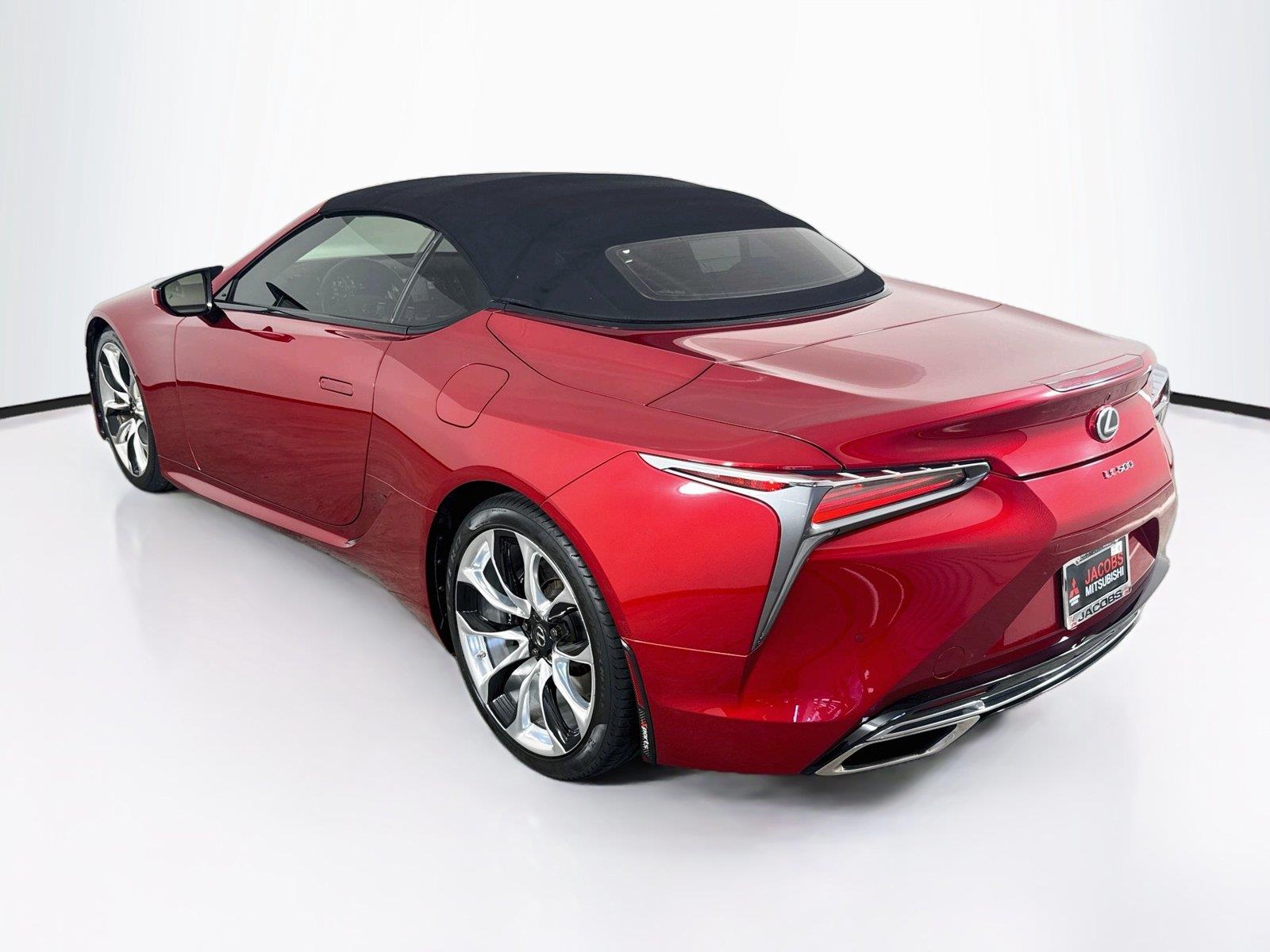 2021 Lexus LC photo 3