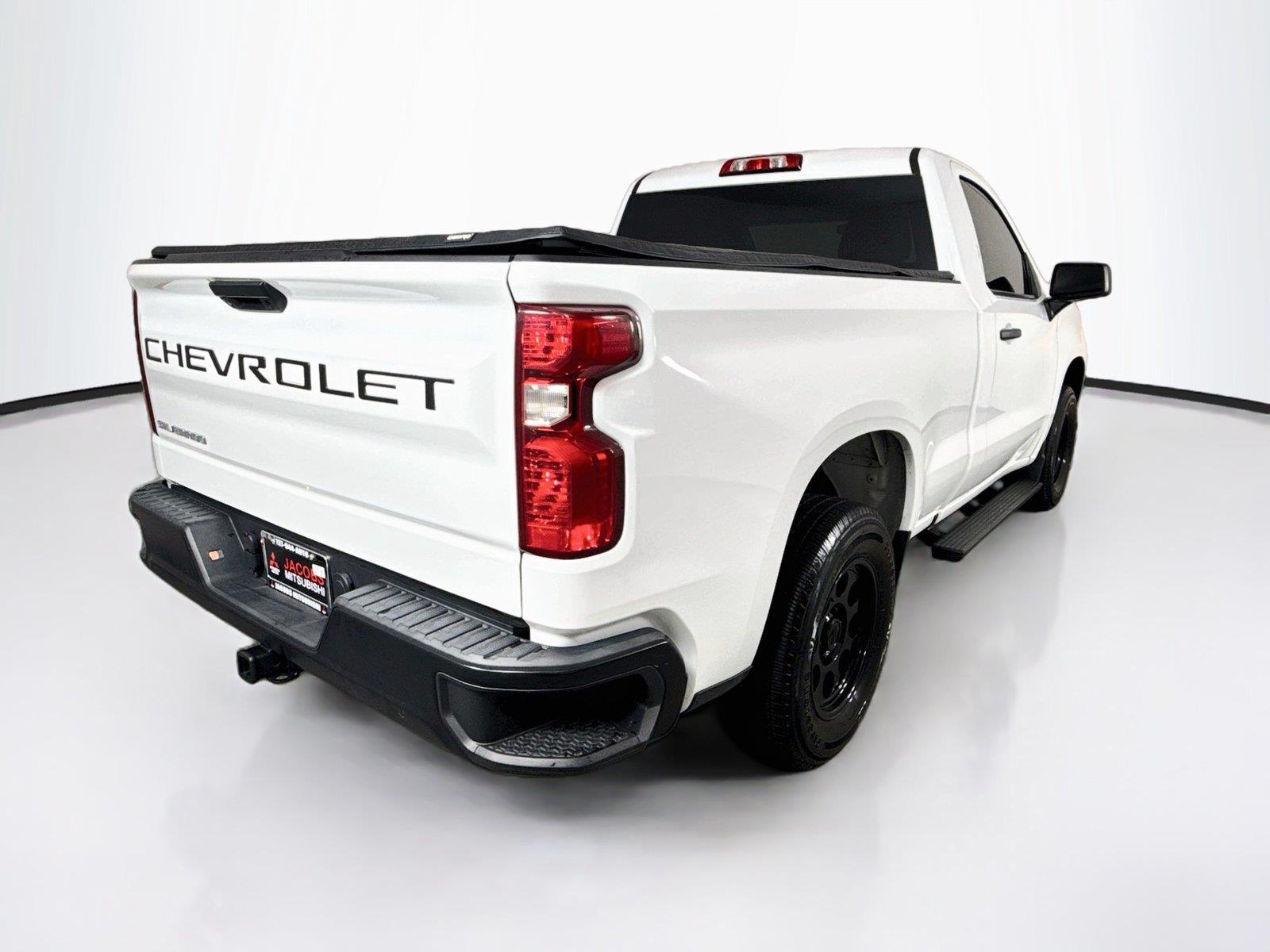 2024 Chevrolet Silverado 1500 photo 6
