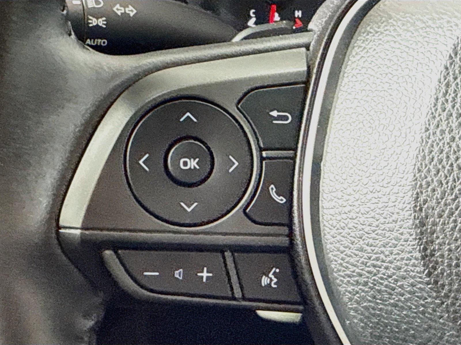 2021 Toyota Corolla photo 12
