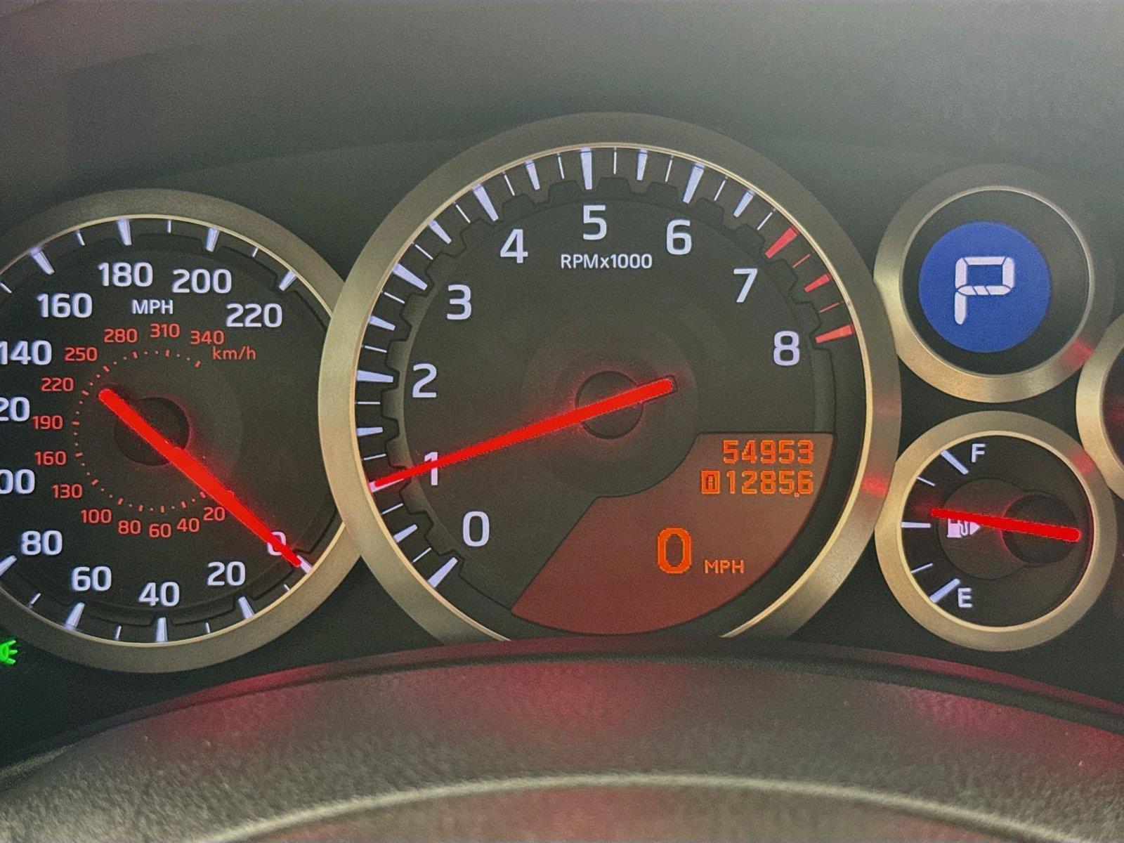 2009 Nissan GT-R photo 11