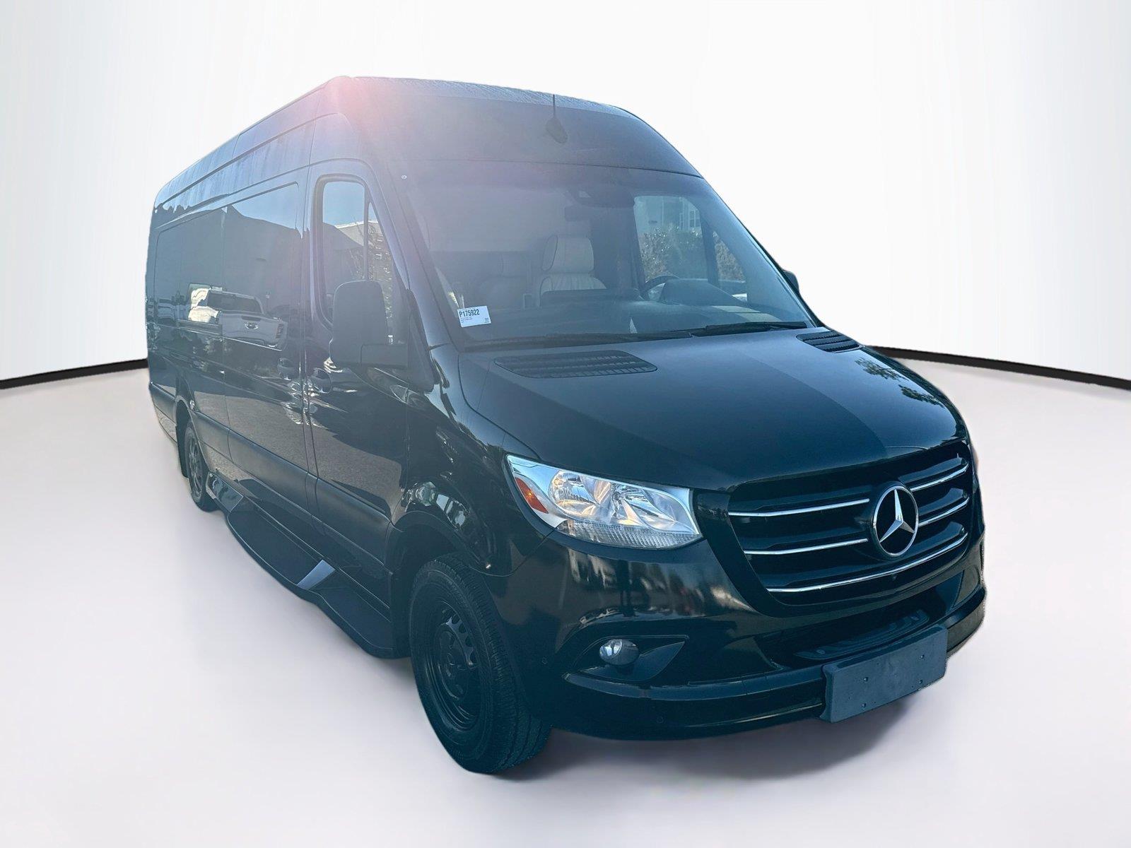 2019 Mercedes-Benz Sprinter Cab Chassis photo 8