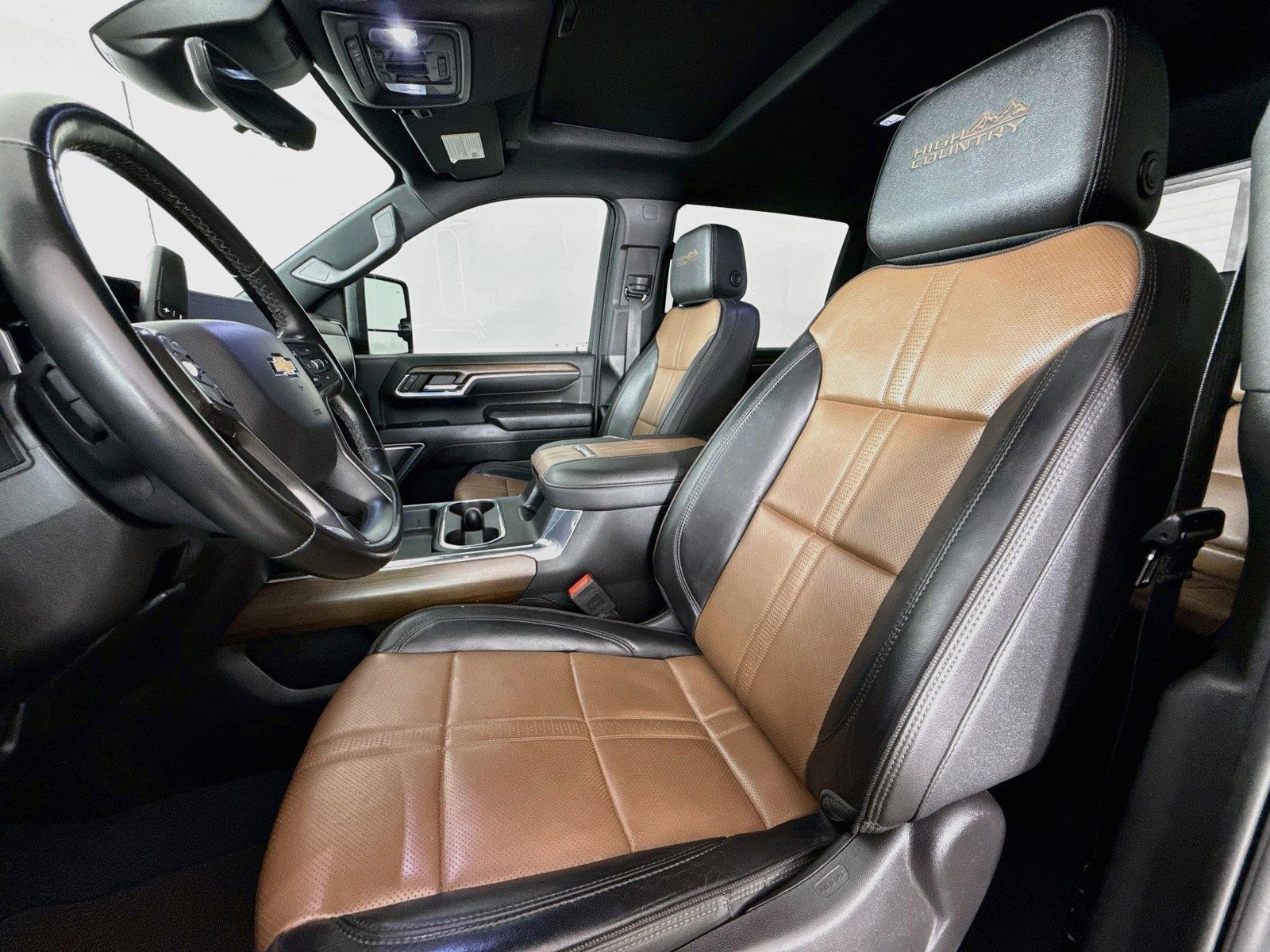2024 Chevrolet Silverado 2500HD photo 9