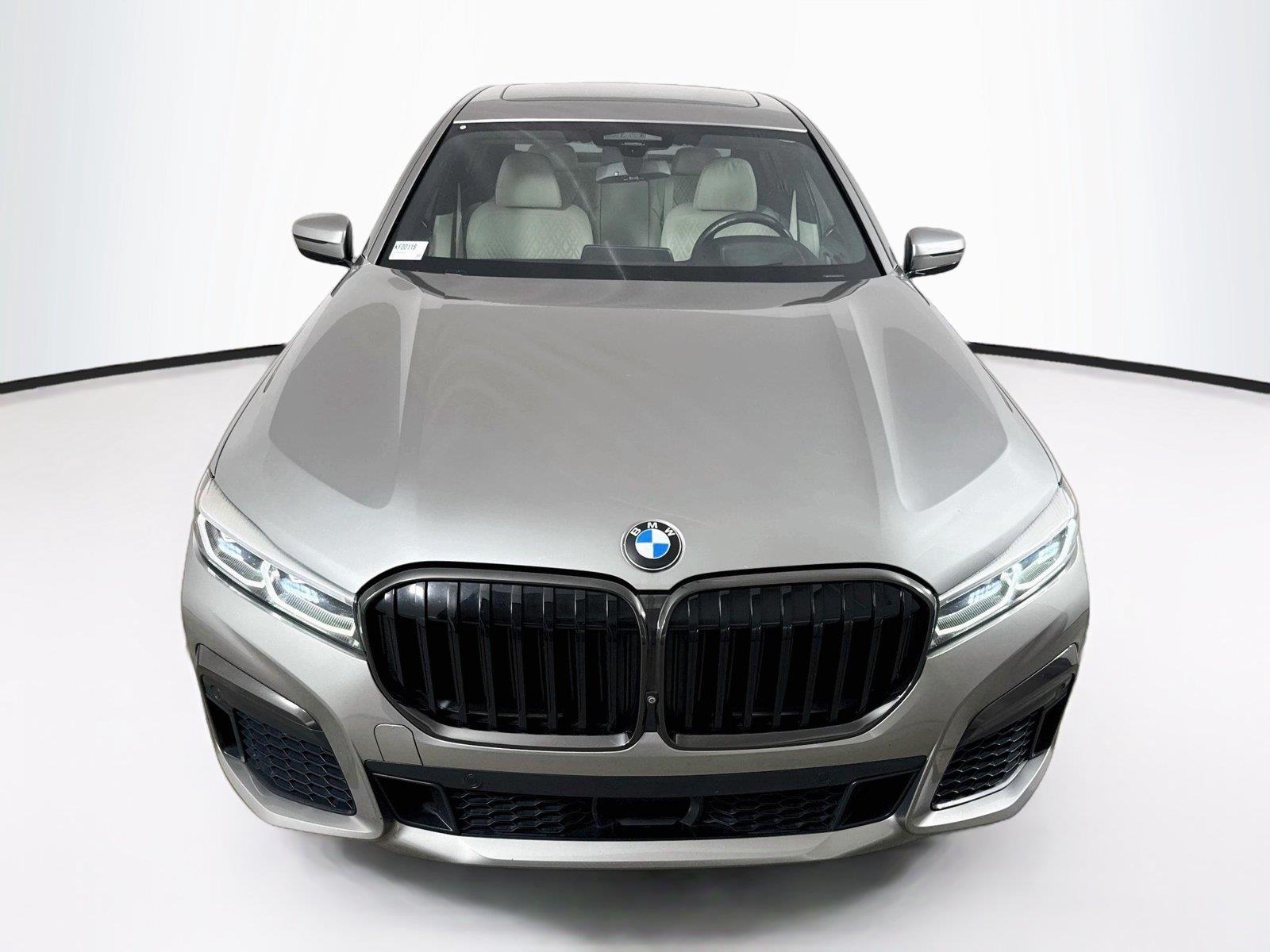 2021 BMW 7 Series photo 8