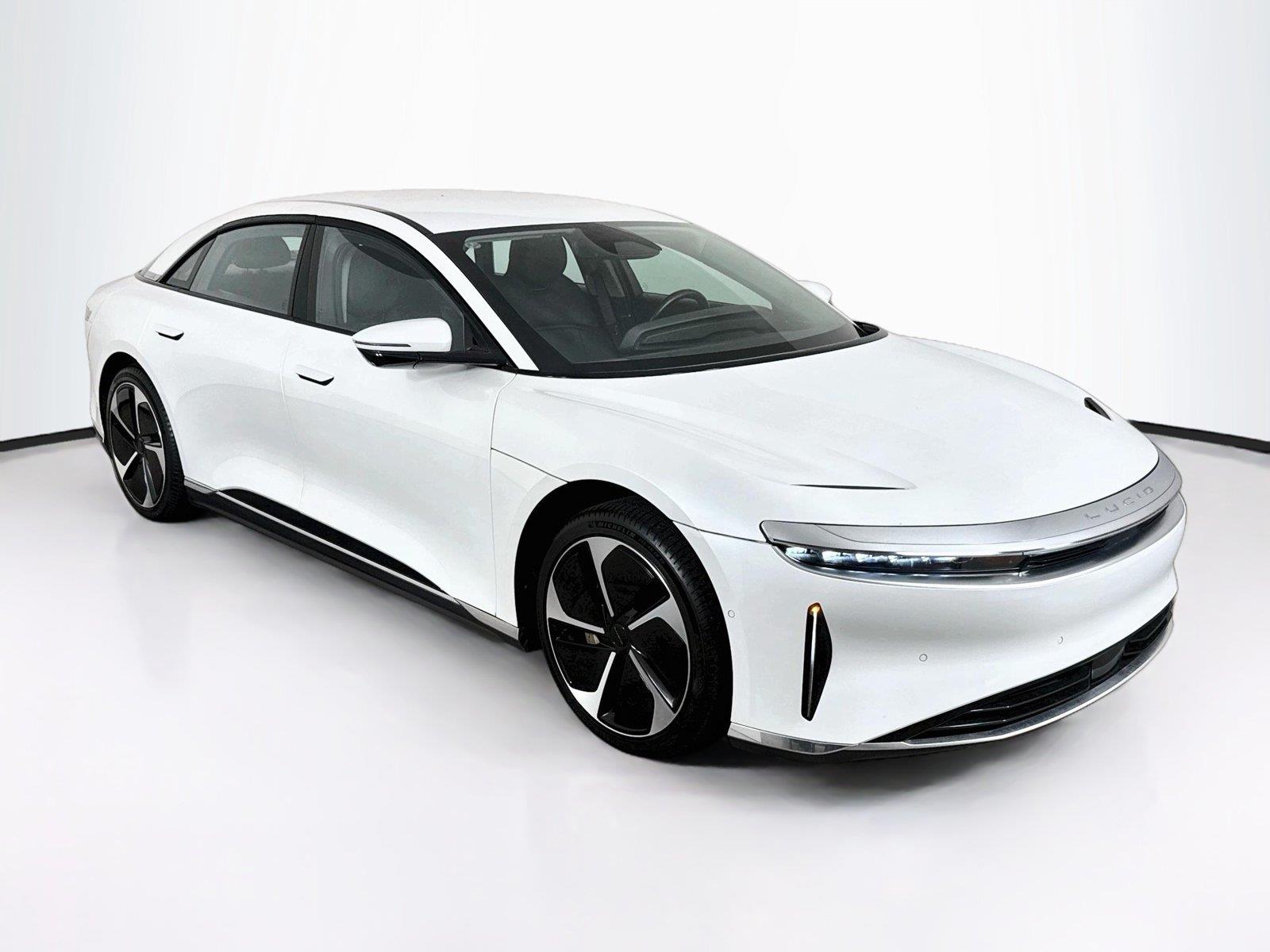 2025 Lucid Air photo 8