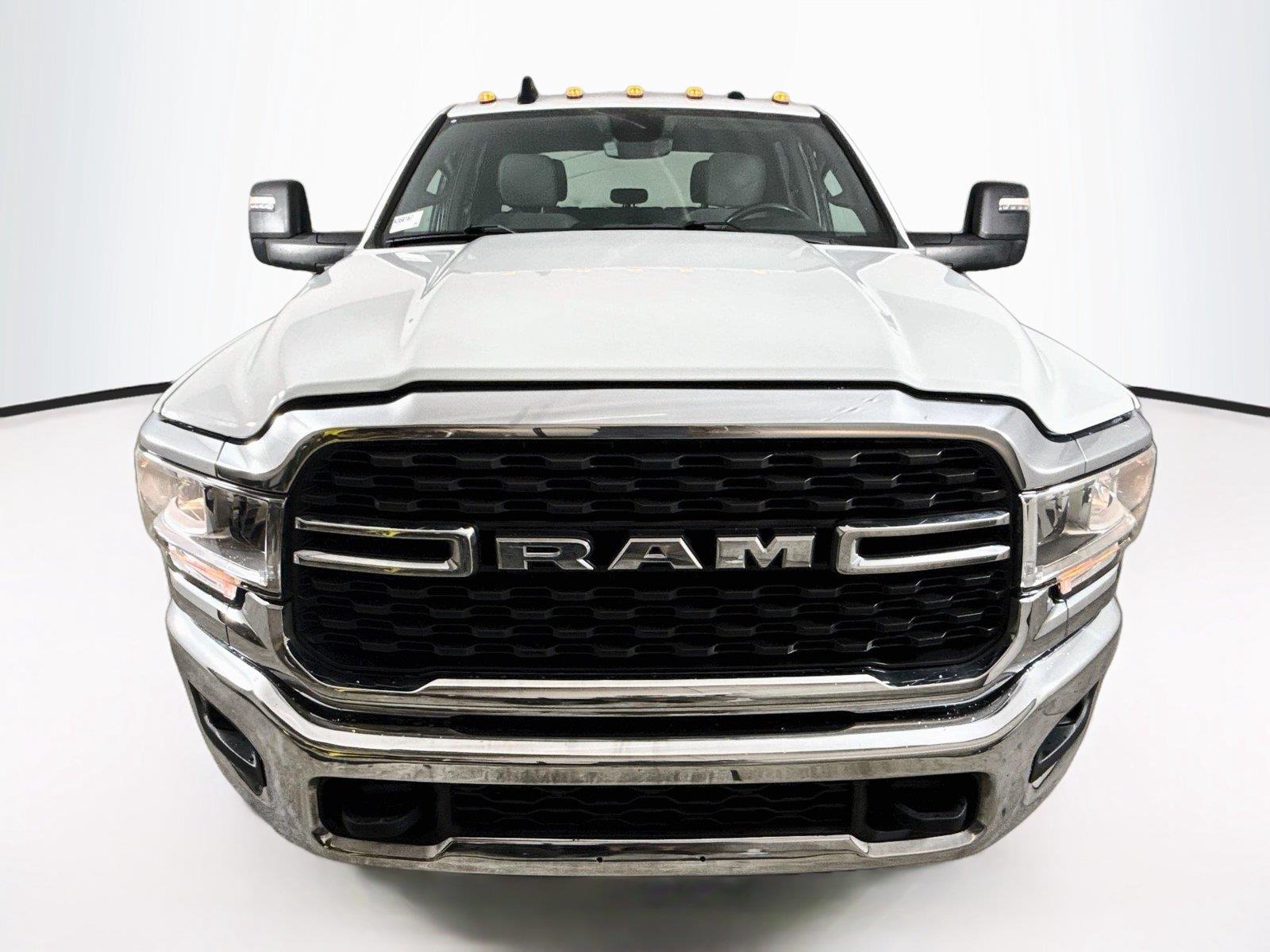 2024 Ram 3500 photo 10