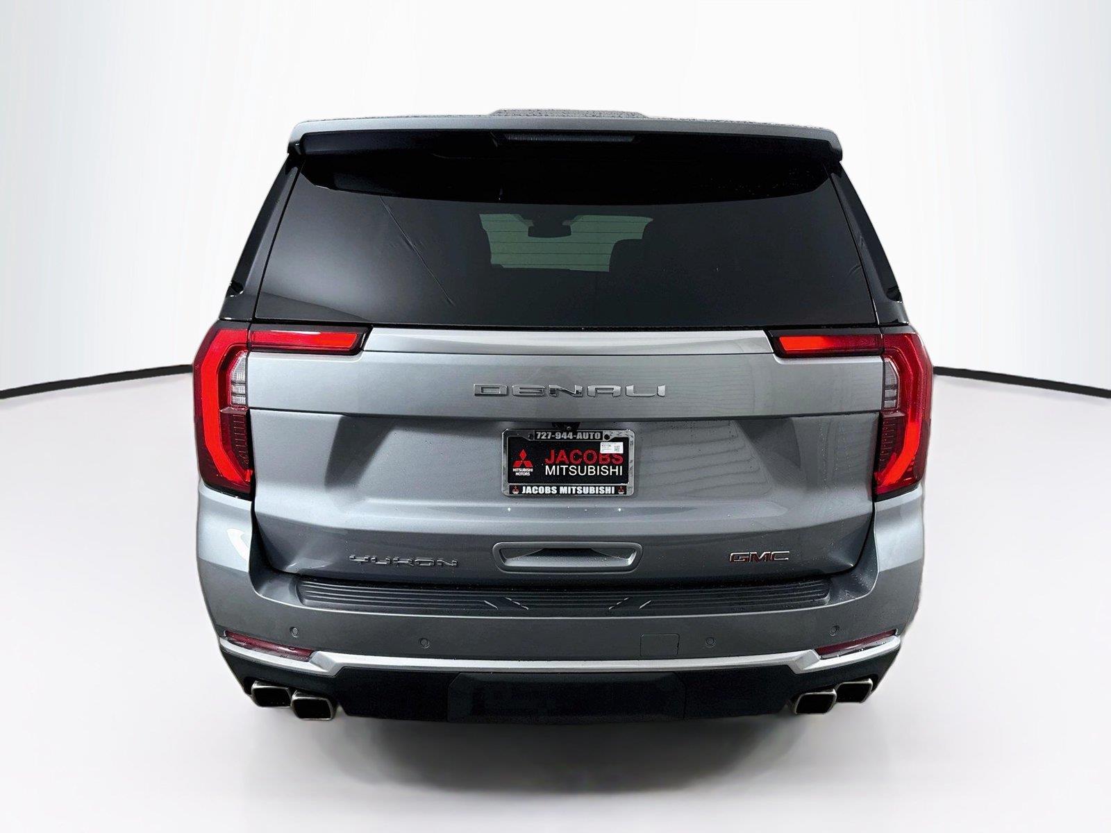 2026 GMC Yukon photo 5