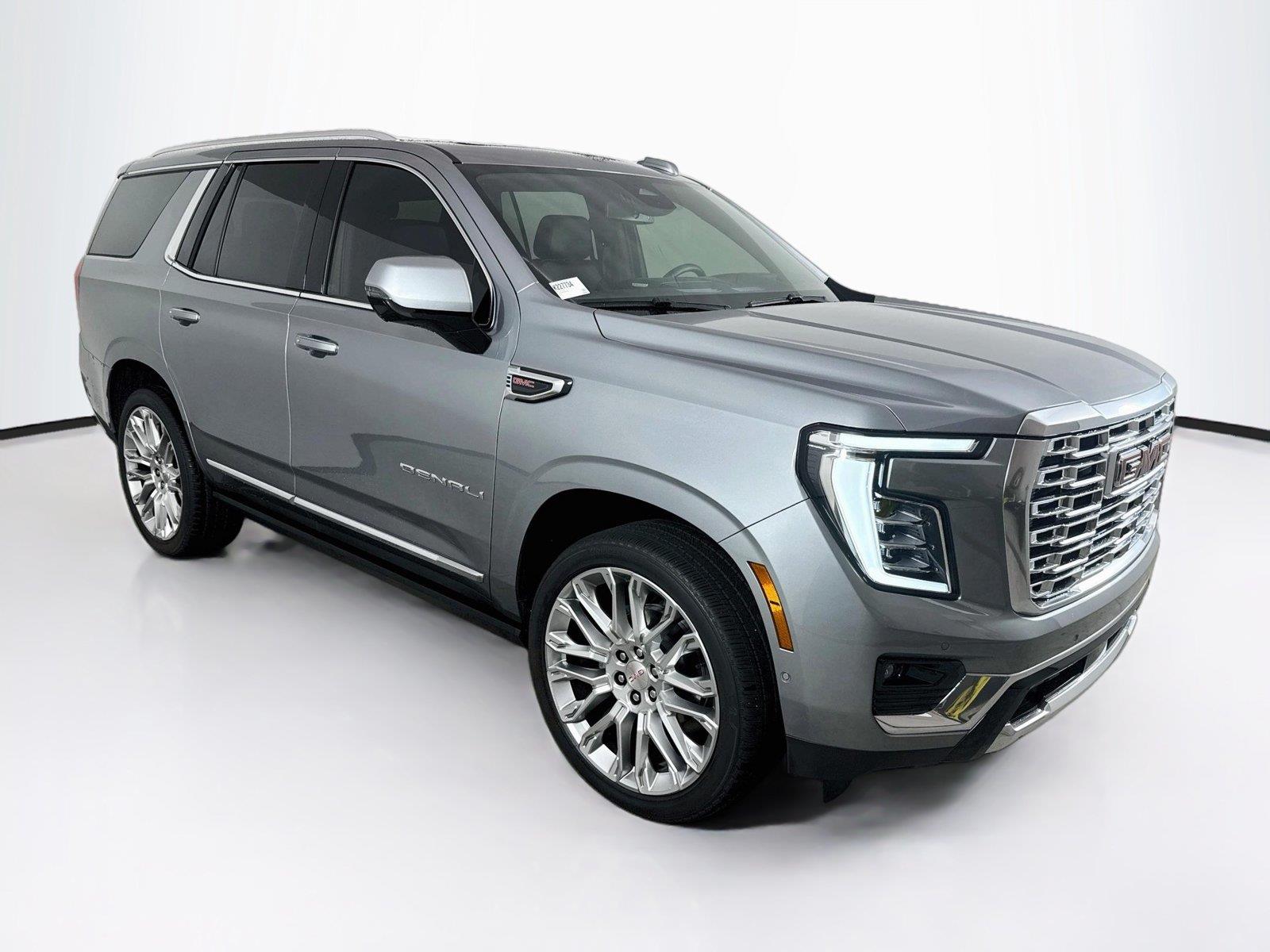 2026 GMC Yukon photo 8