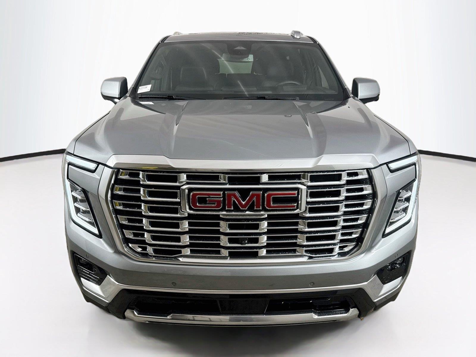 2026 GMC Yukon photo 10