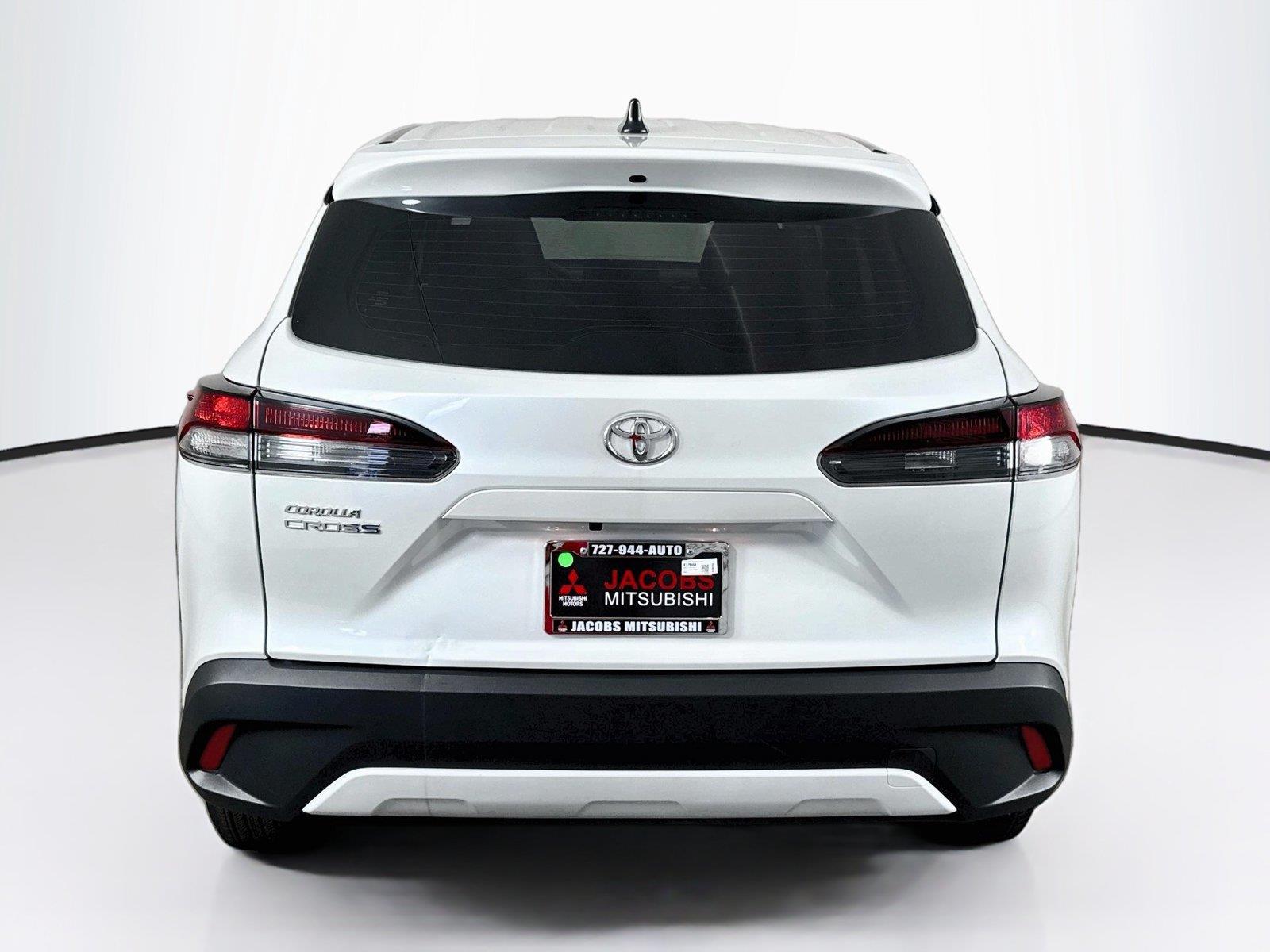 2026 Toyota Corolla Cross photo 5