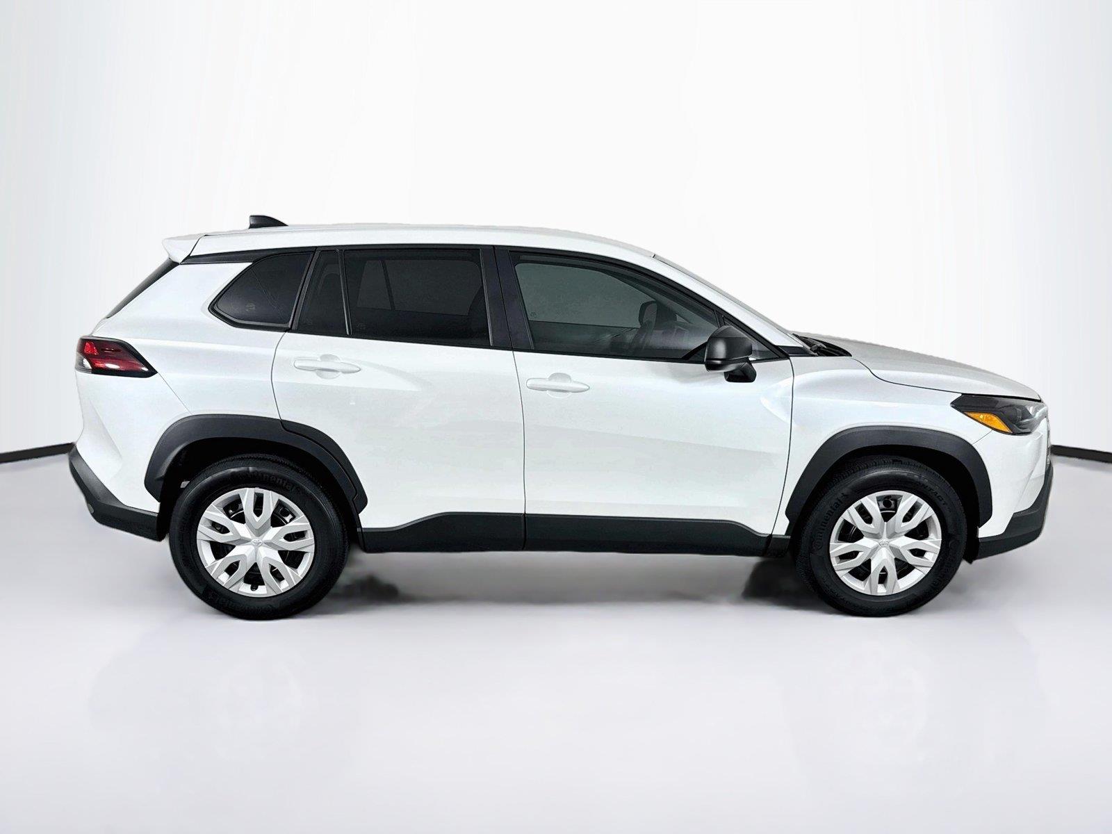 2026 Toyota Corolla Cross photo 7