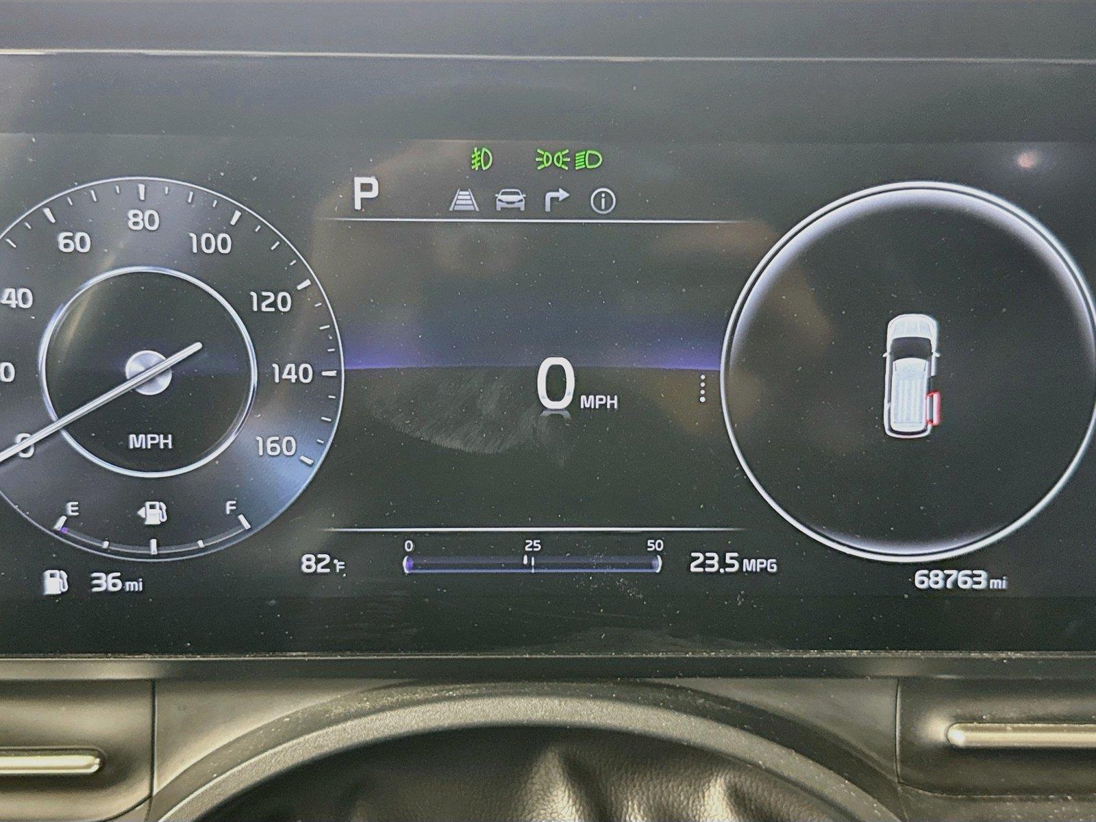 2023 Kia Carnival photo 11