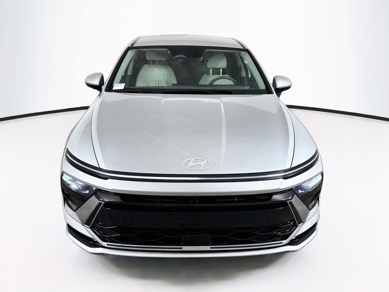 2025 Hyundai Sonata photo 10