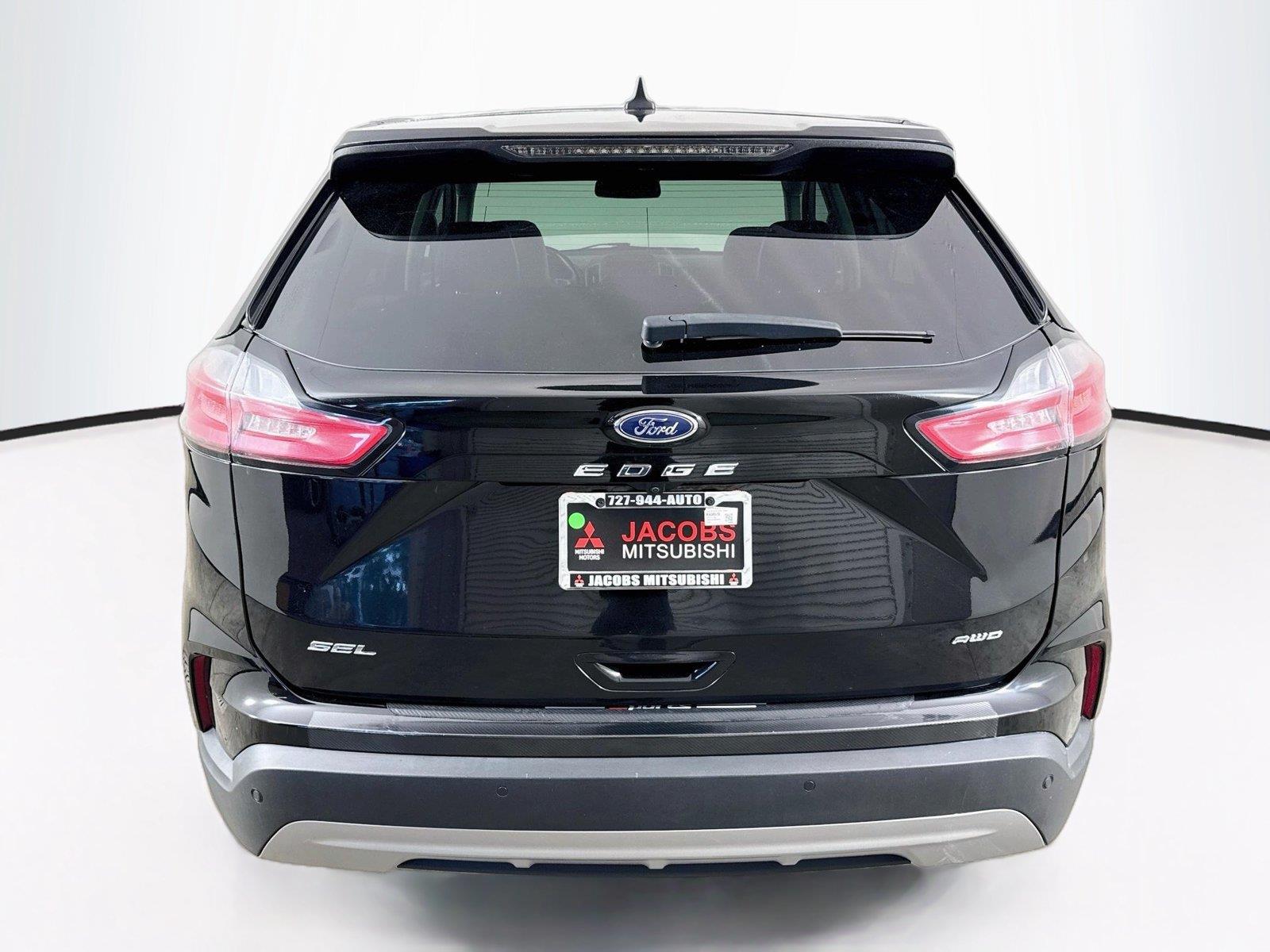 2023 Ford Edge photo 5