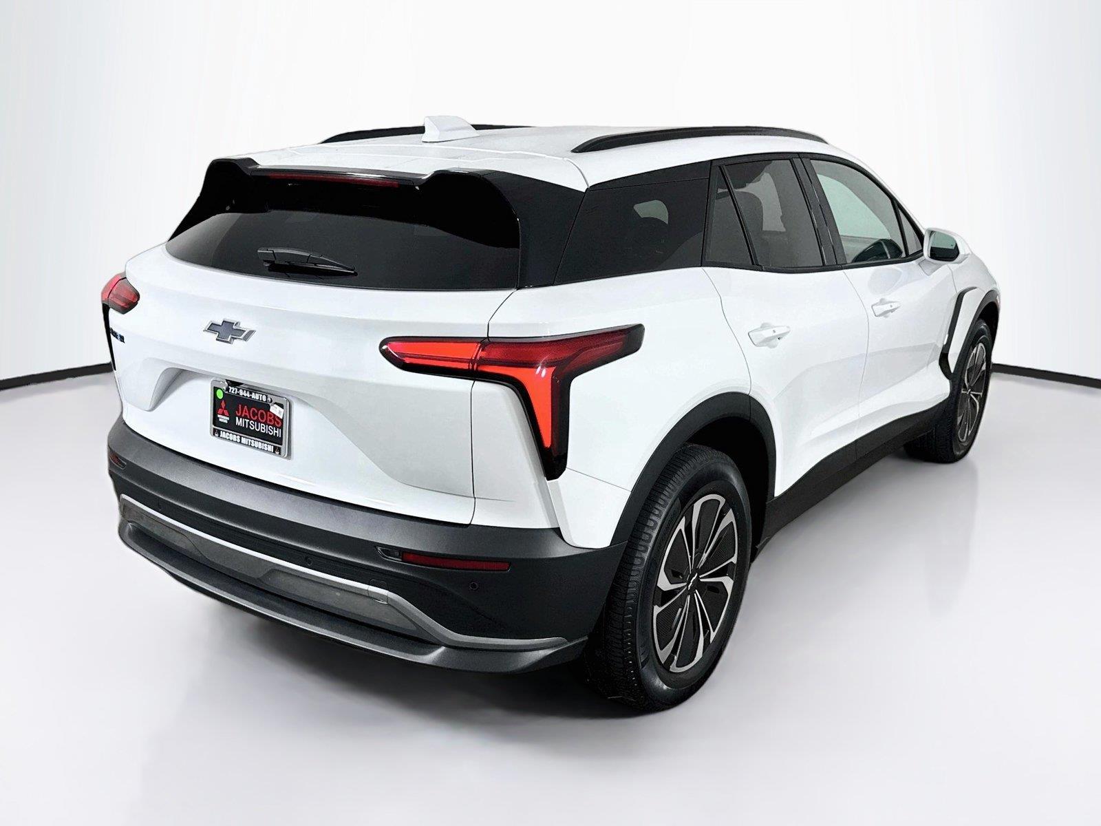 2026 Chevrolet Blazer EV photo 6