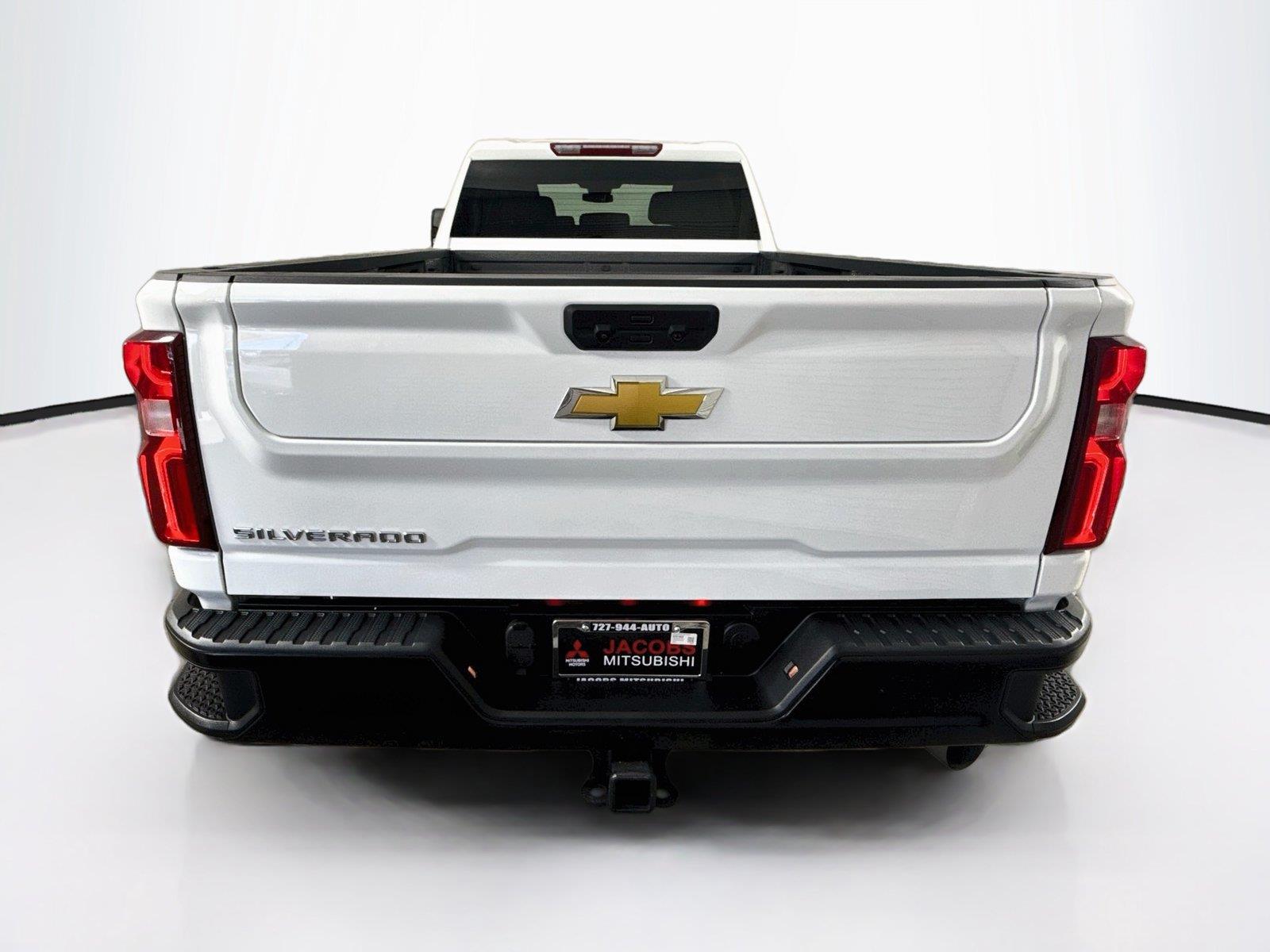 2026 Chevrolet Silverado 3500HD photo 5