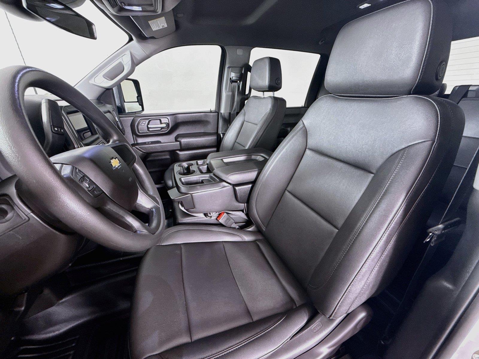 2026 Chevrolet Silverado 3500HD photo 11
