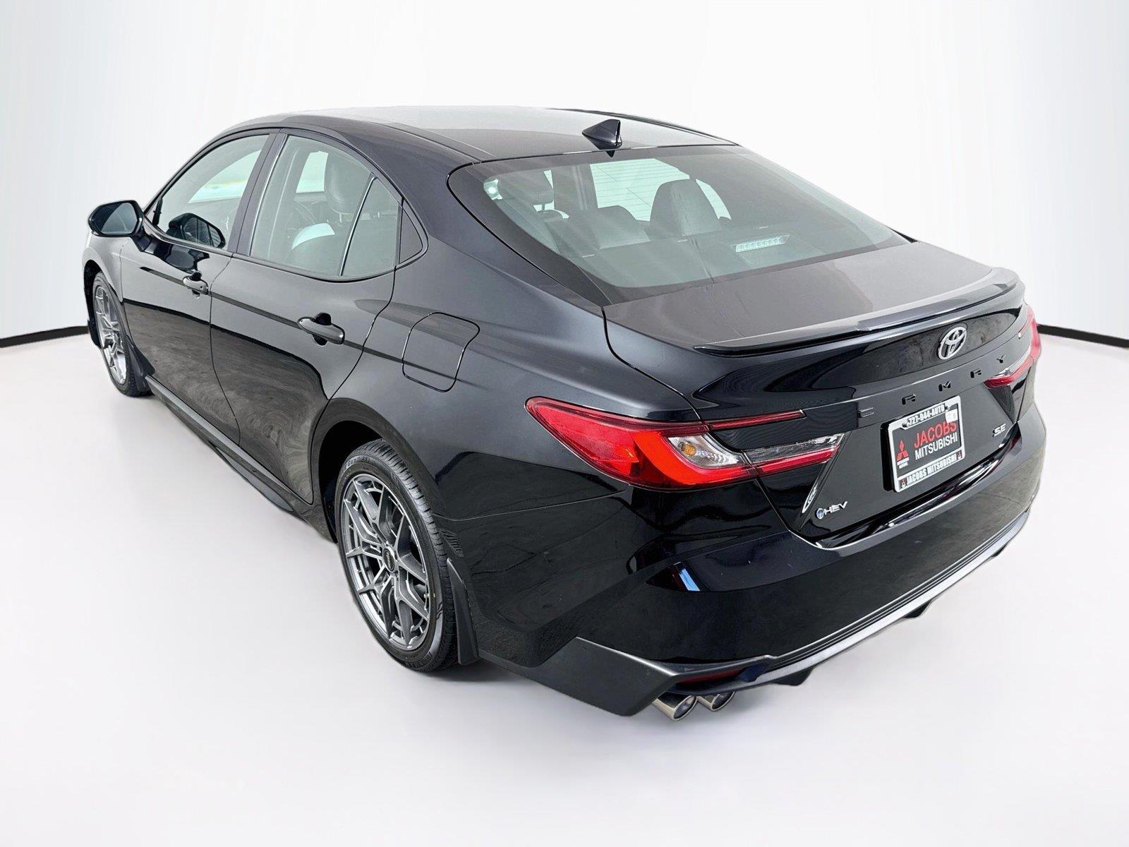 2026 Toyota Camry photo 3