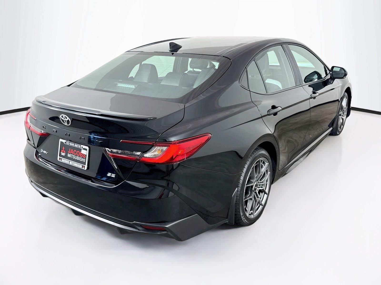 2026 Toyota Camry photo 6
