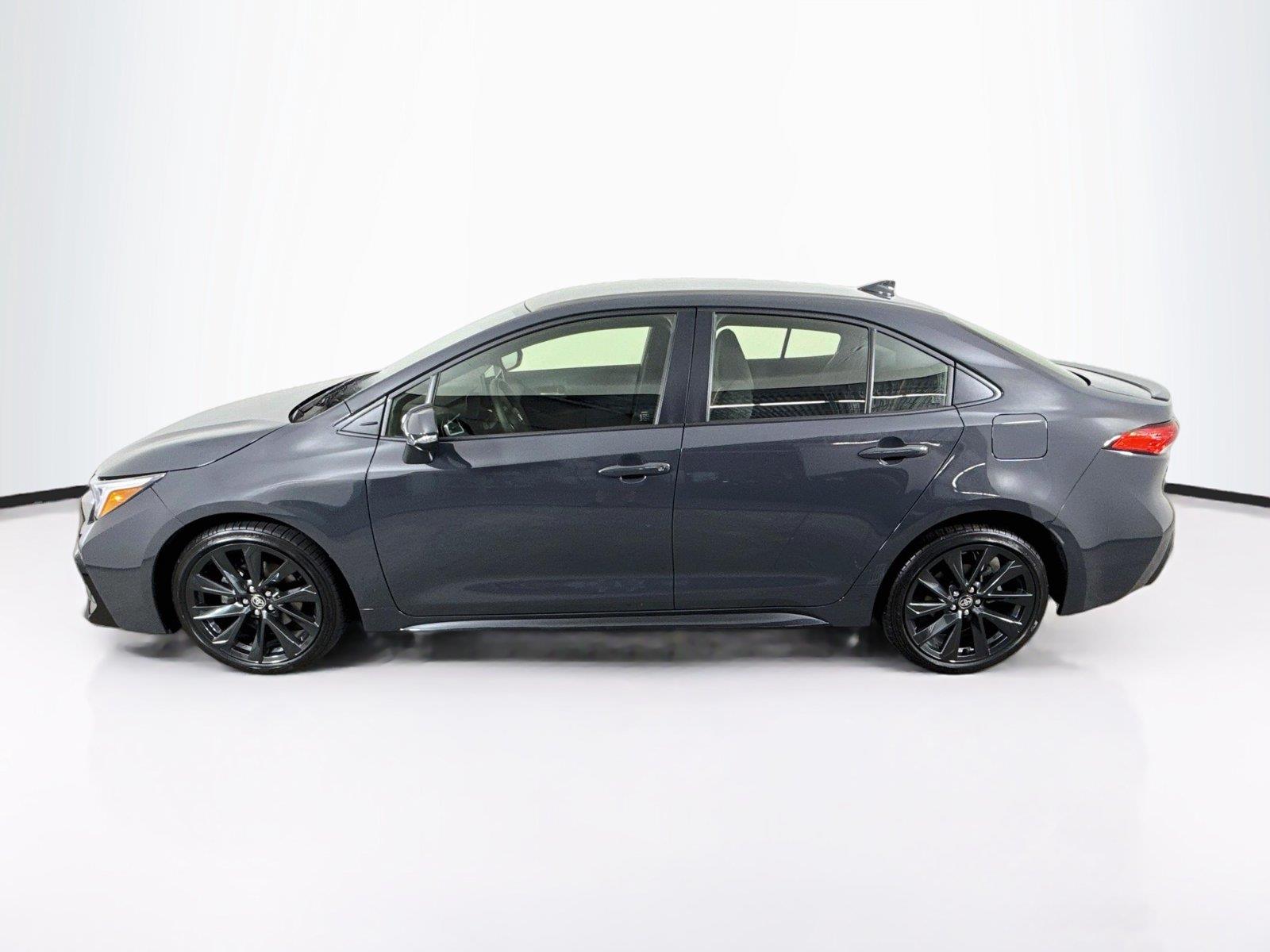 2026 Toyota Corolla photo 2