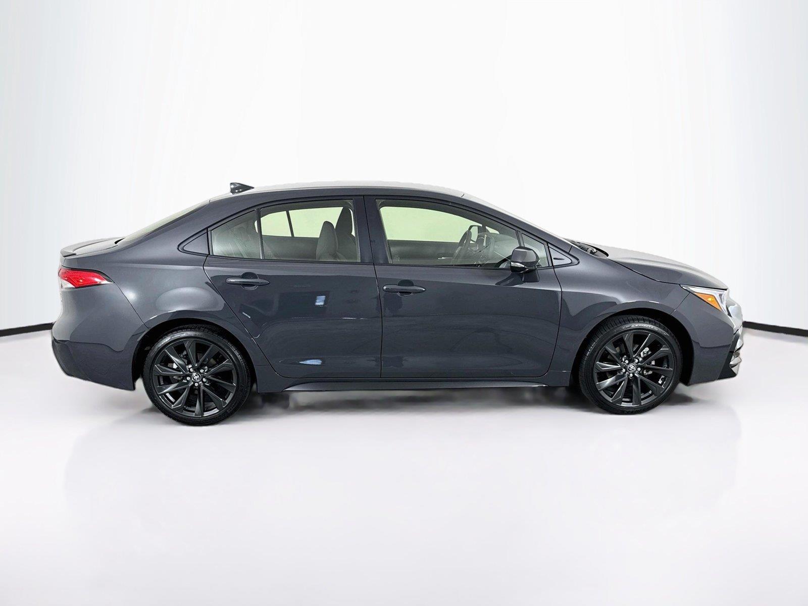 2026 Toyota Corolla photo 7