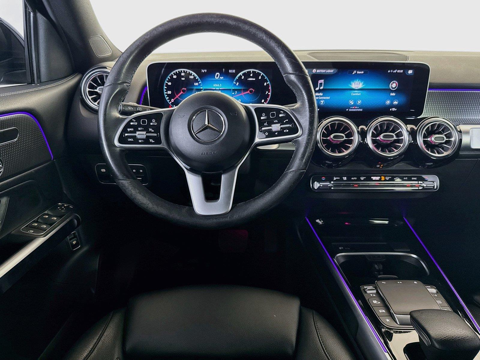 2021 Mercedes-Benz GLB photo 12