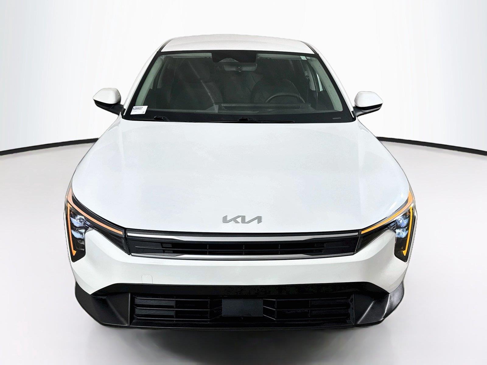 2025 Kia K4 photo 10