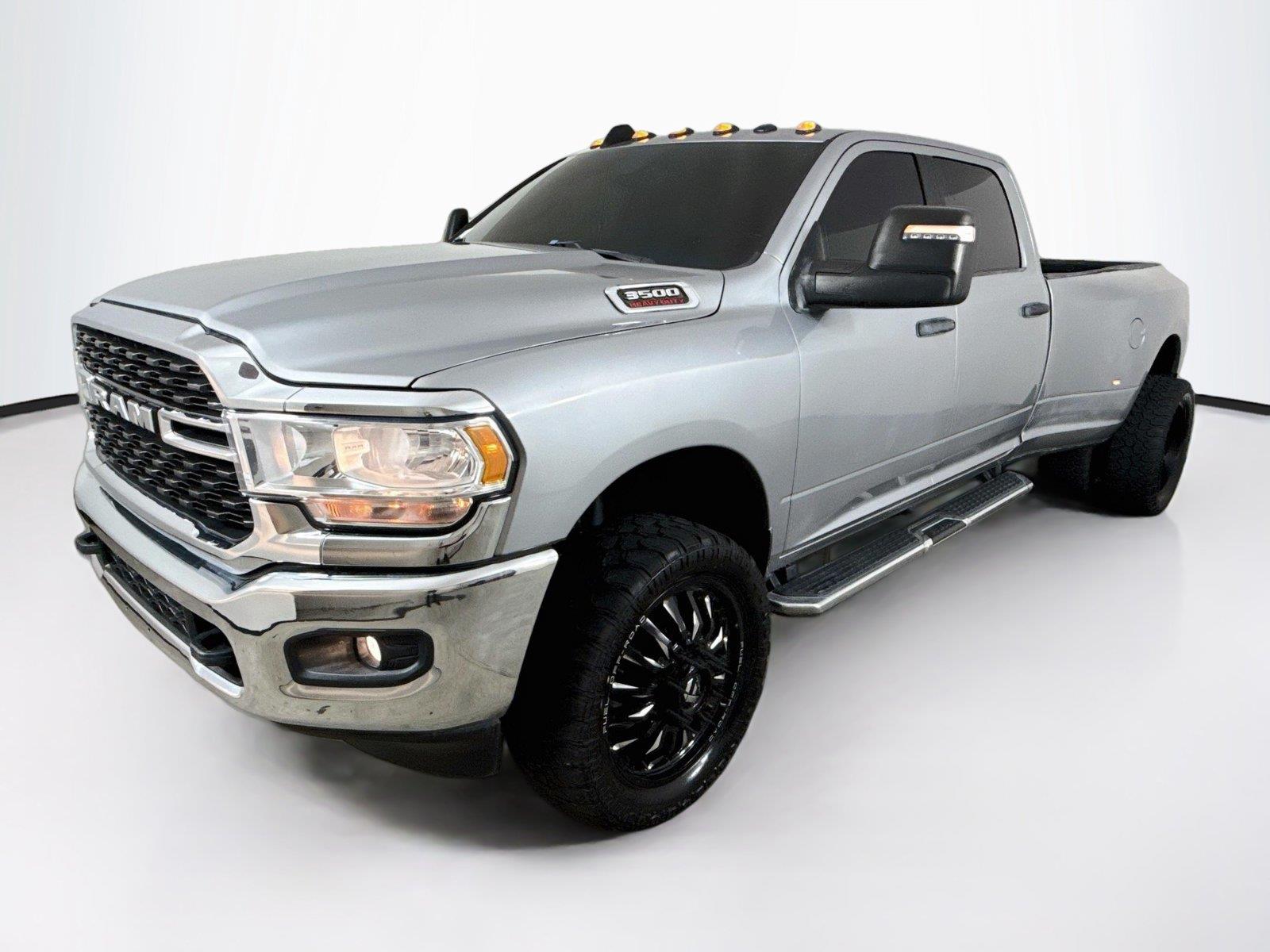 2023 RAM 3500 Pickup Big Horn