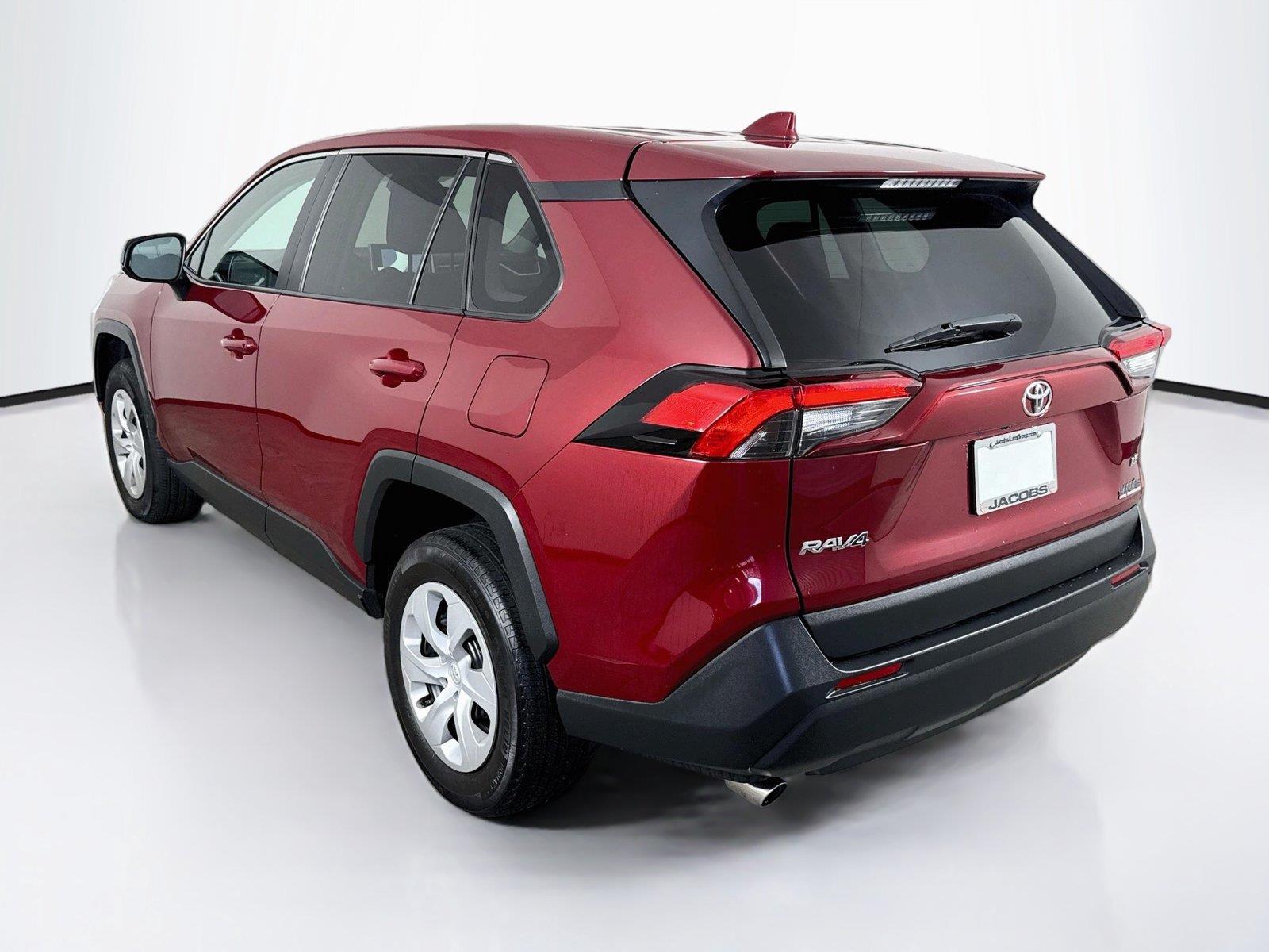 2025 Toyota RAV4 photo 3