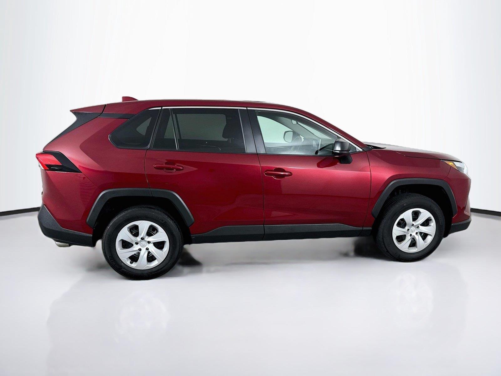 2025 Toyota RAV4 photo 6
