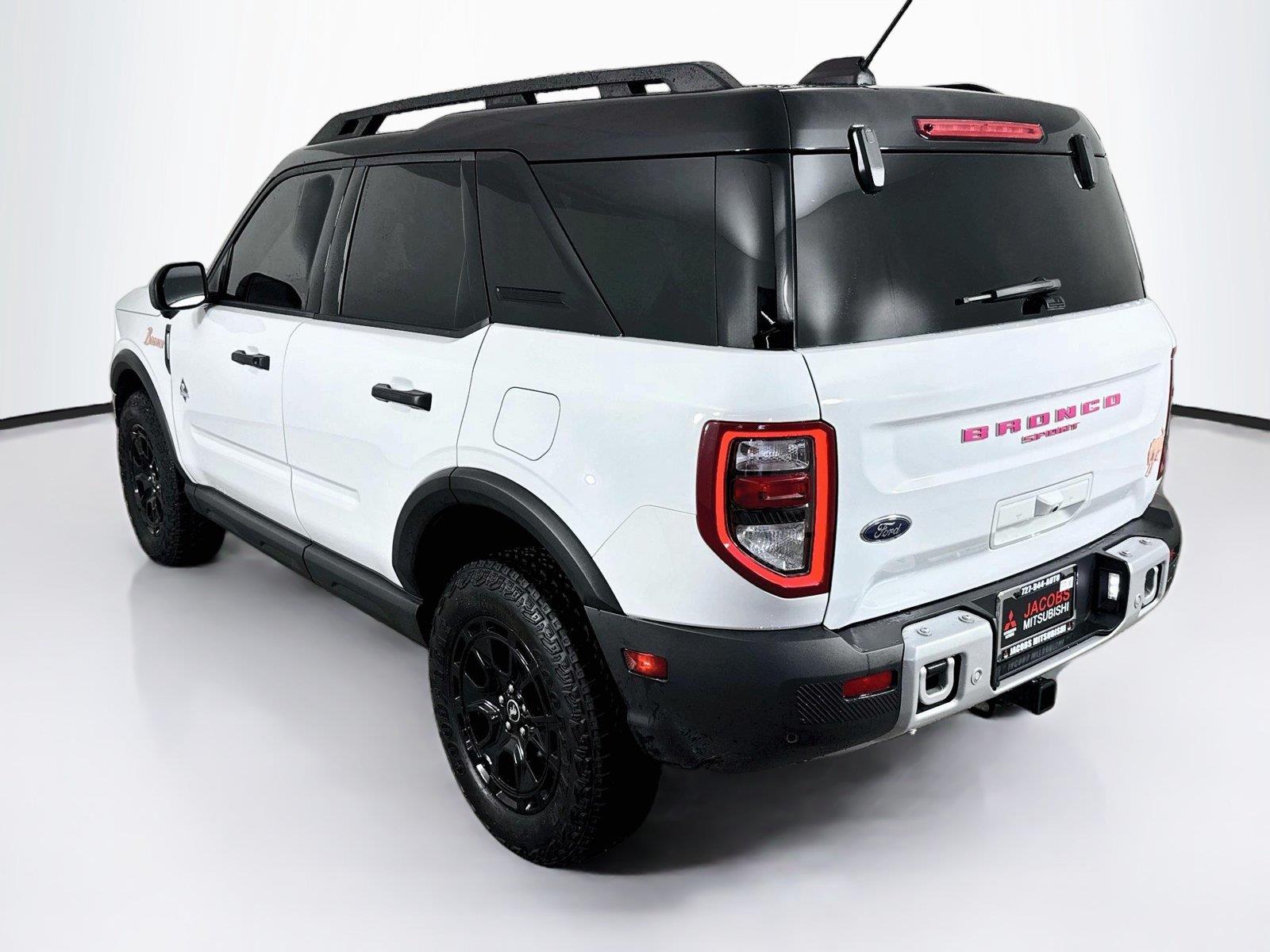2025 Ford Bronco Sport photo 3