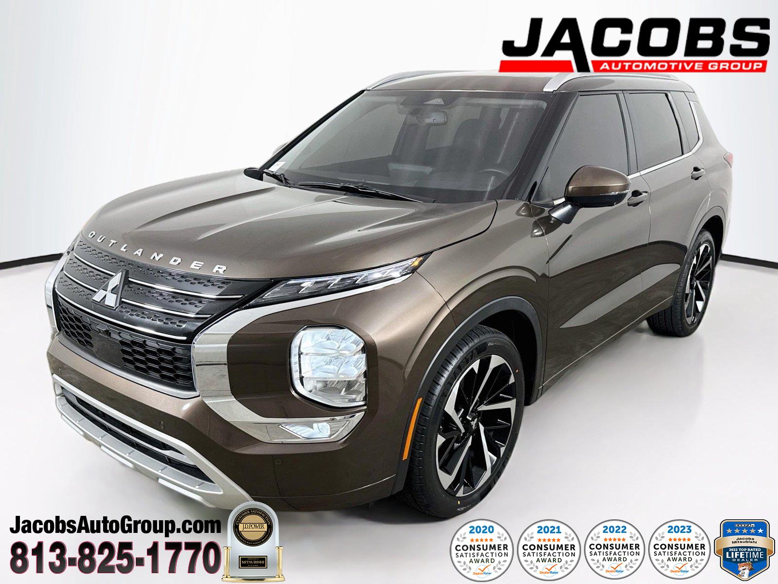 Deep Bronze Metallic 2024 Mitsubishi Outlander SUV / Crossover Front-Wheel Drive Continuously Variable Transmission
