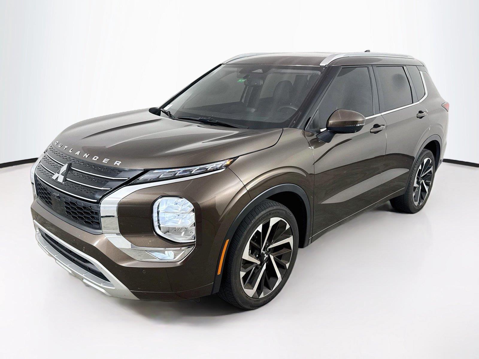 2024 Mitsubishi Outlander SEL