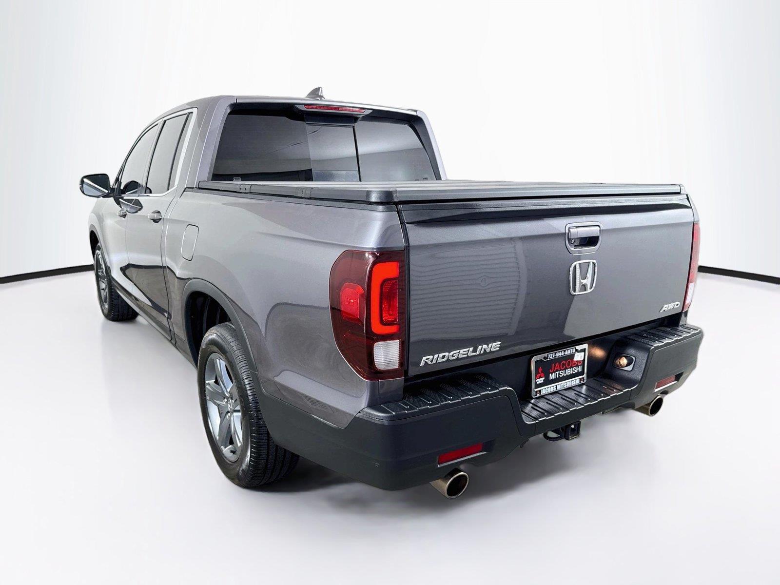 2021 Honda Ridgeline photo 3