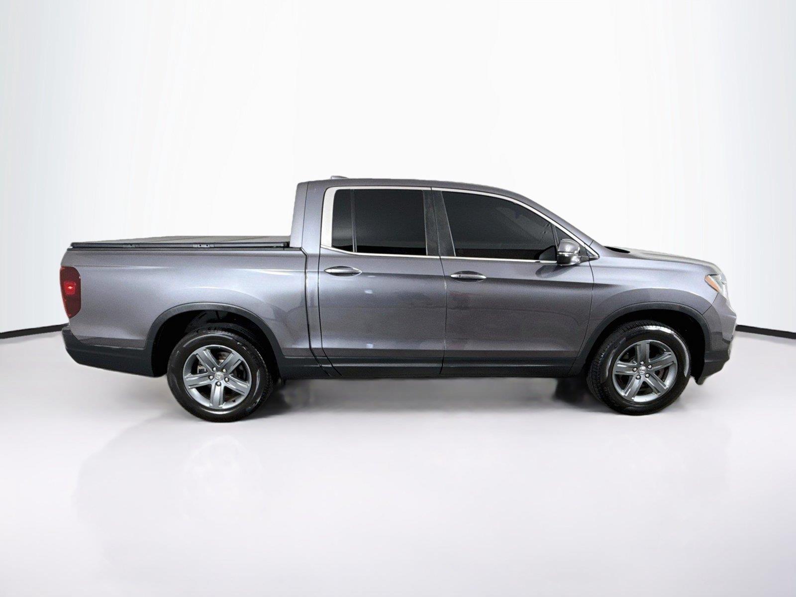 2021 Honda Ridgeline photo 6